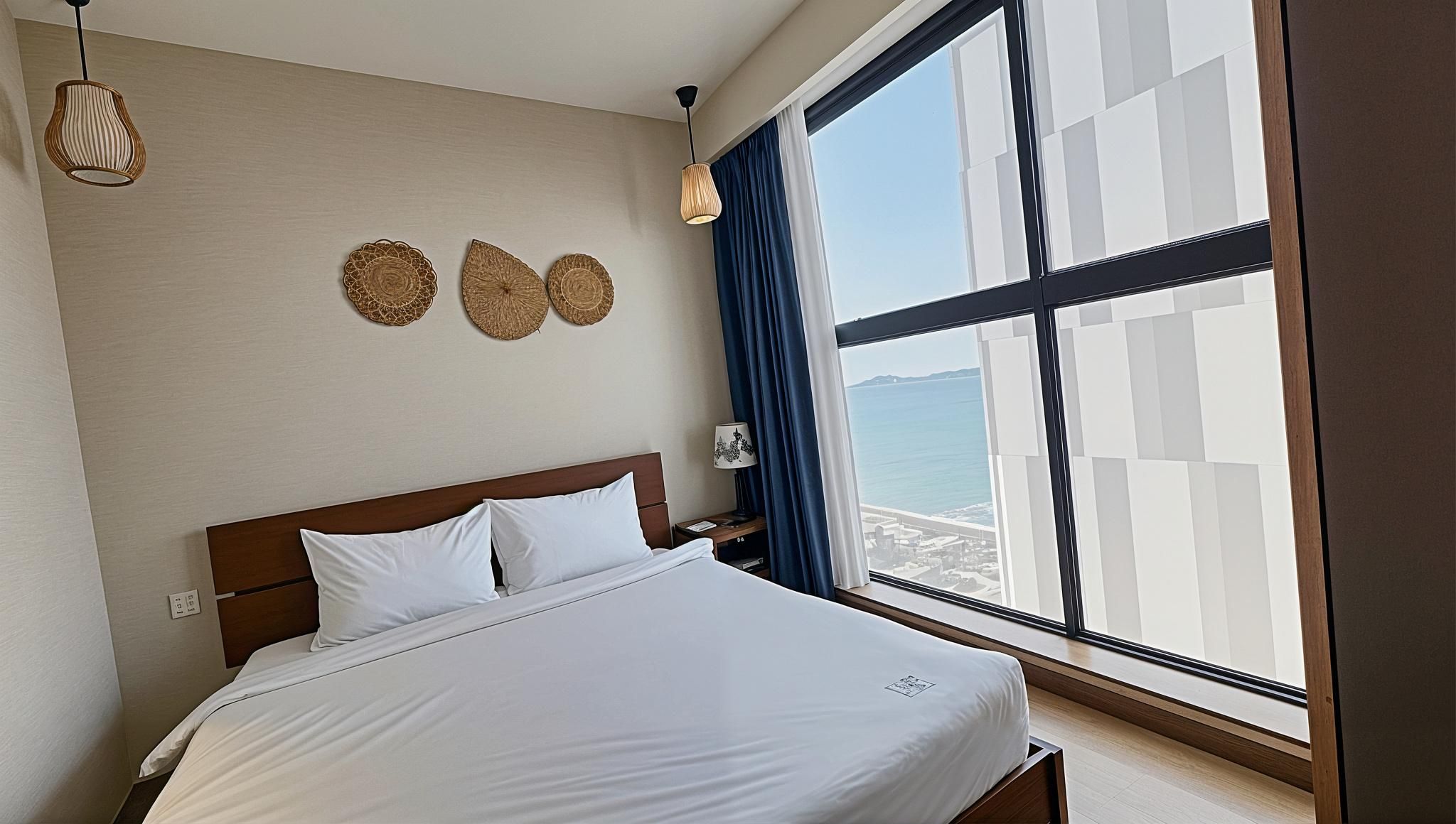2 Bedroom Apartment Sea View