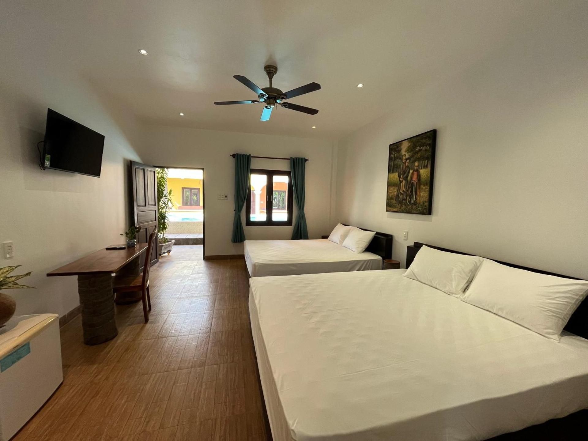Quadruple Room with View