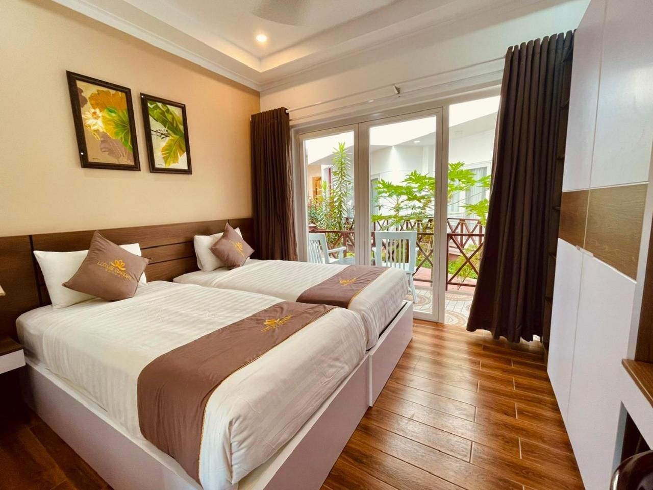 LOTUS GARDEN RESORT Superior 2