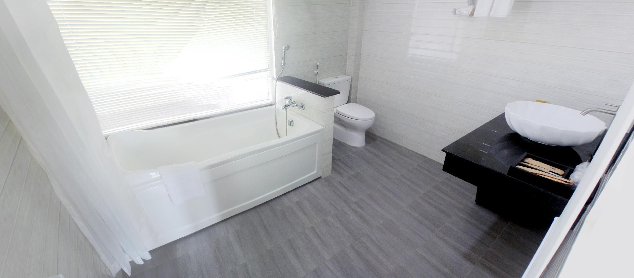 1 Bedroom Bungalow