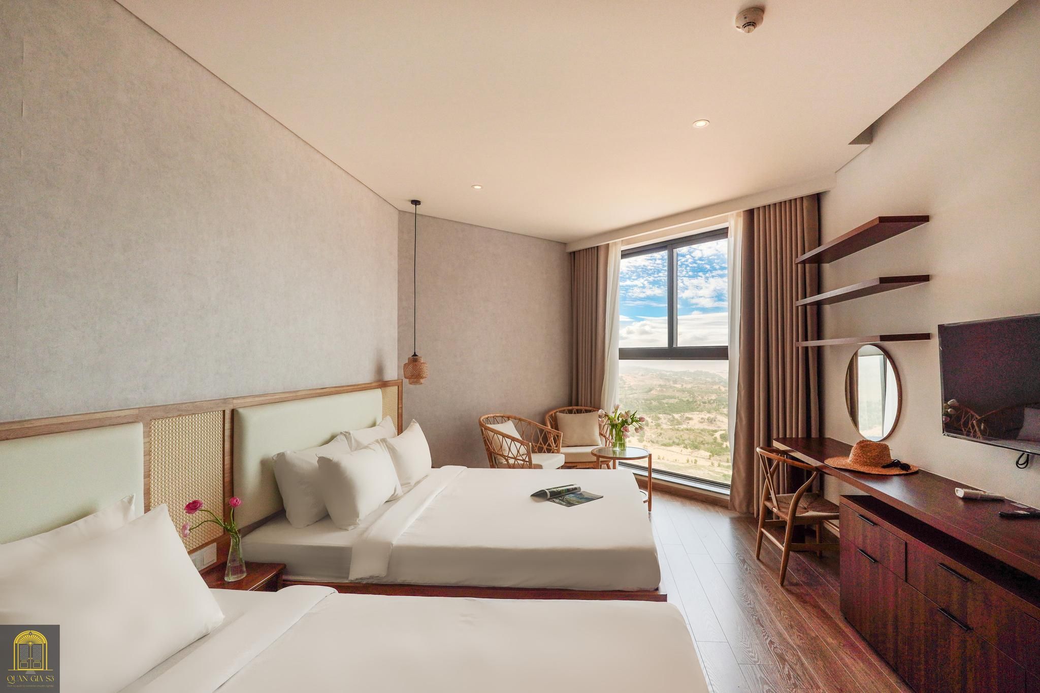 Apec Mandala Cham Bay Mui Ne Condotel RS High Floor Ocean View Quadruple Room