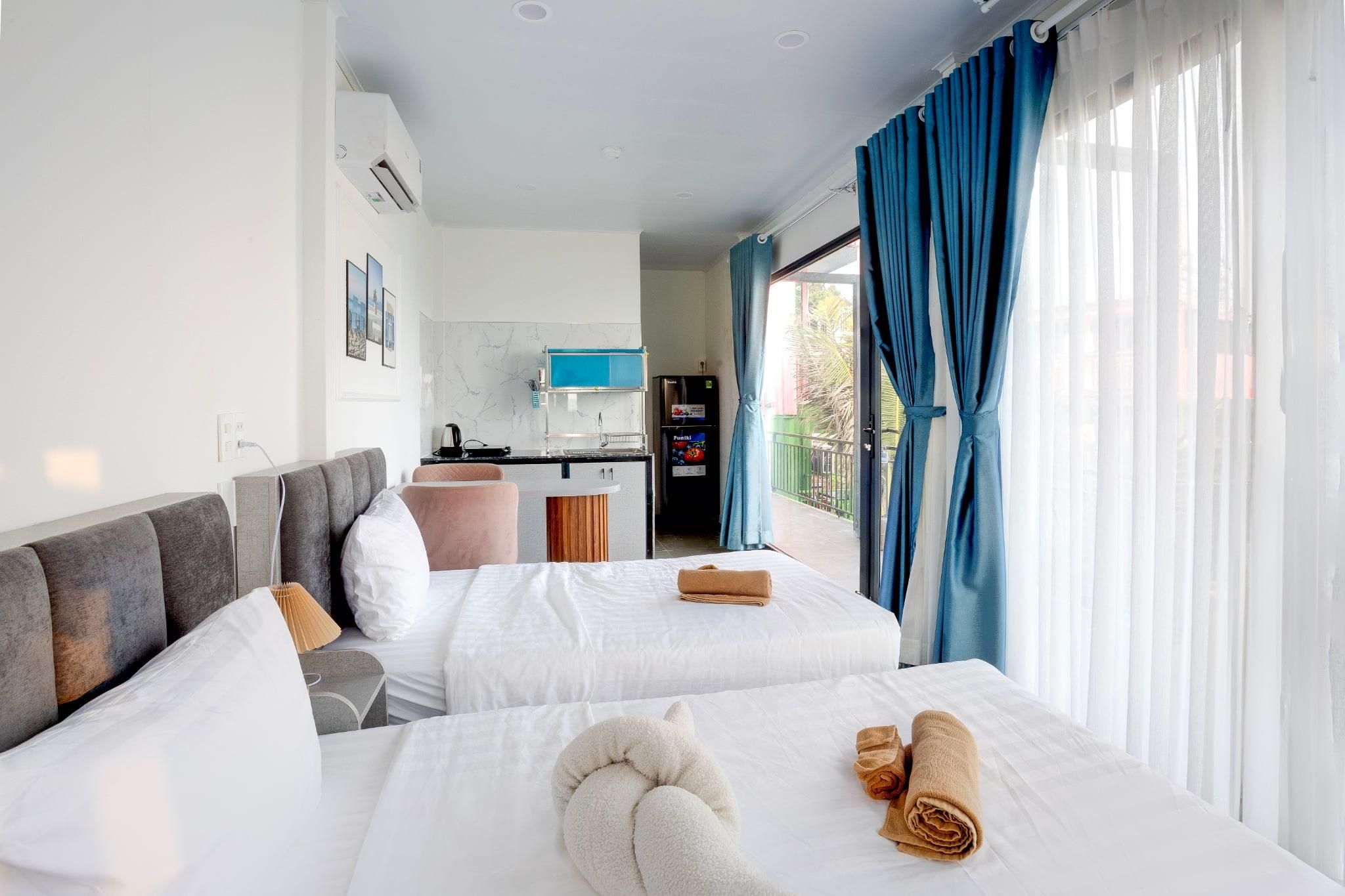 Suite Sea Front View for 2 Adults