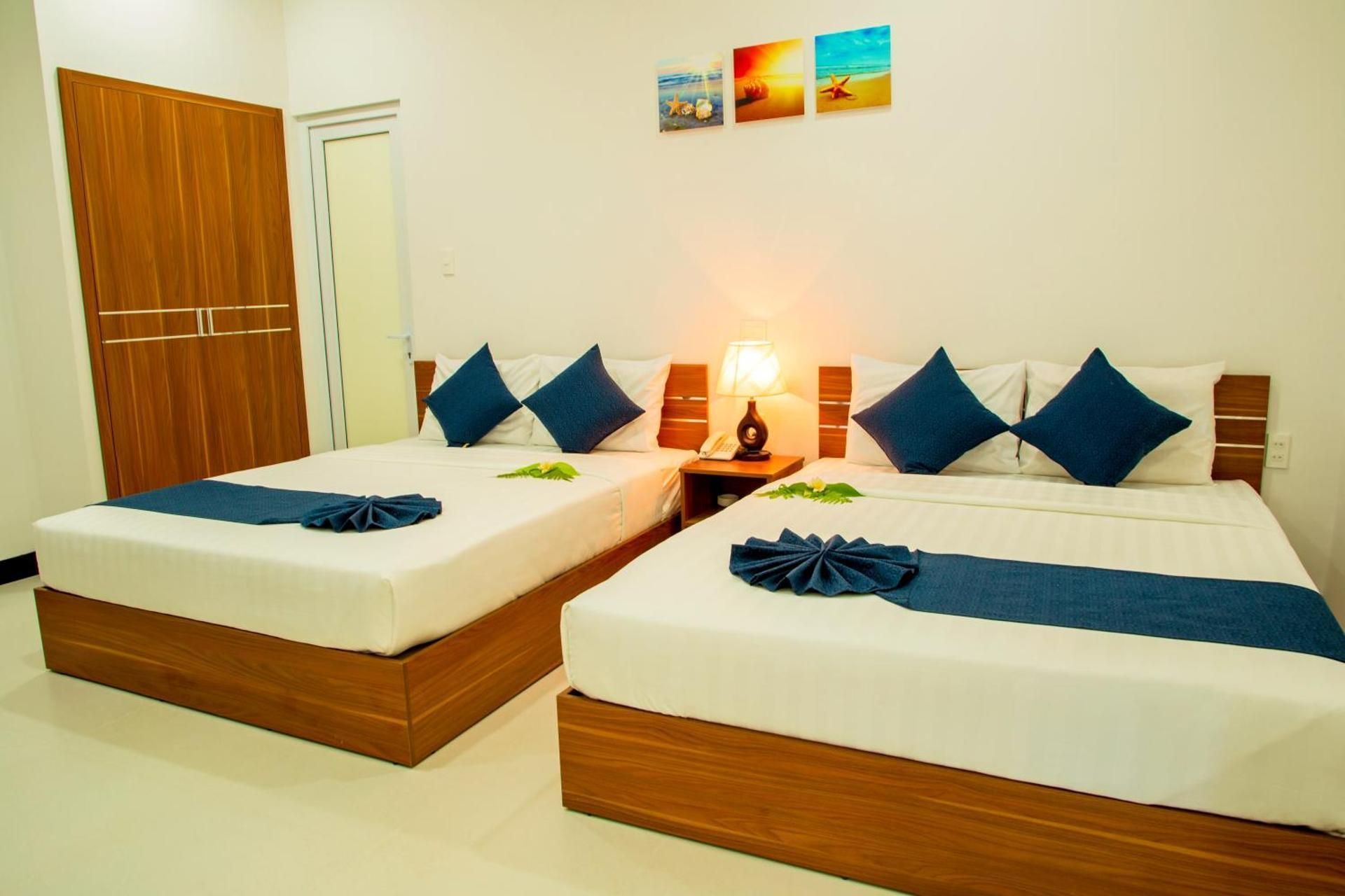 Triple Deluxe Room