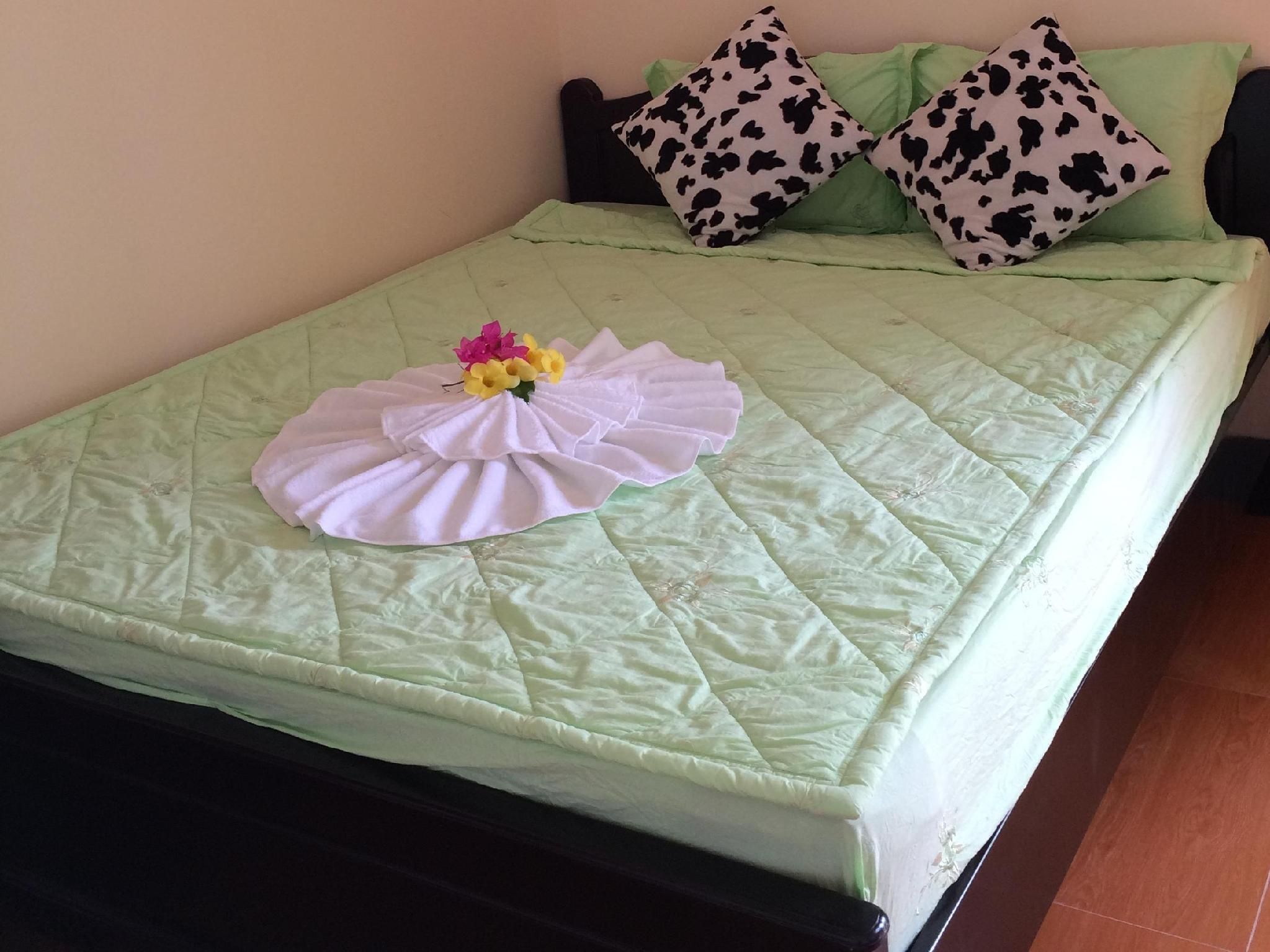 Deluxe Double Bed