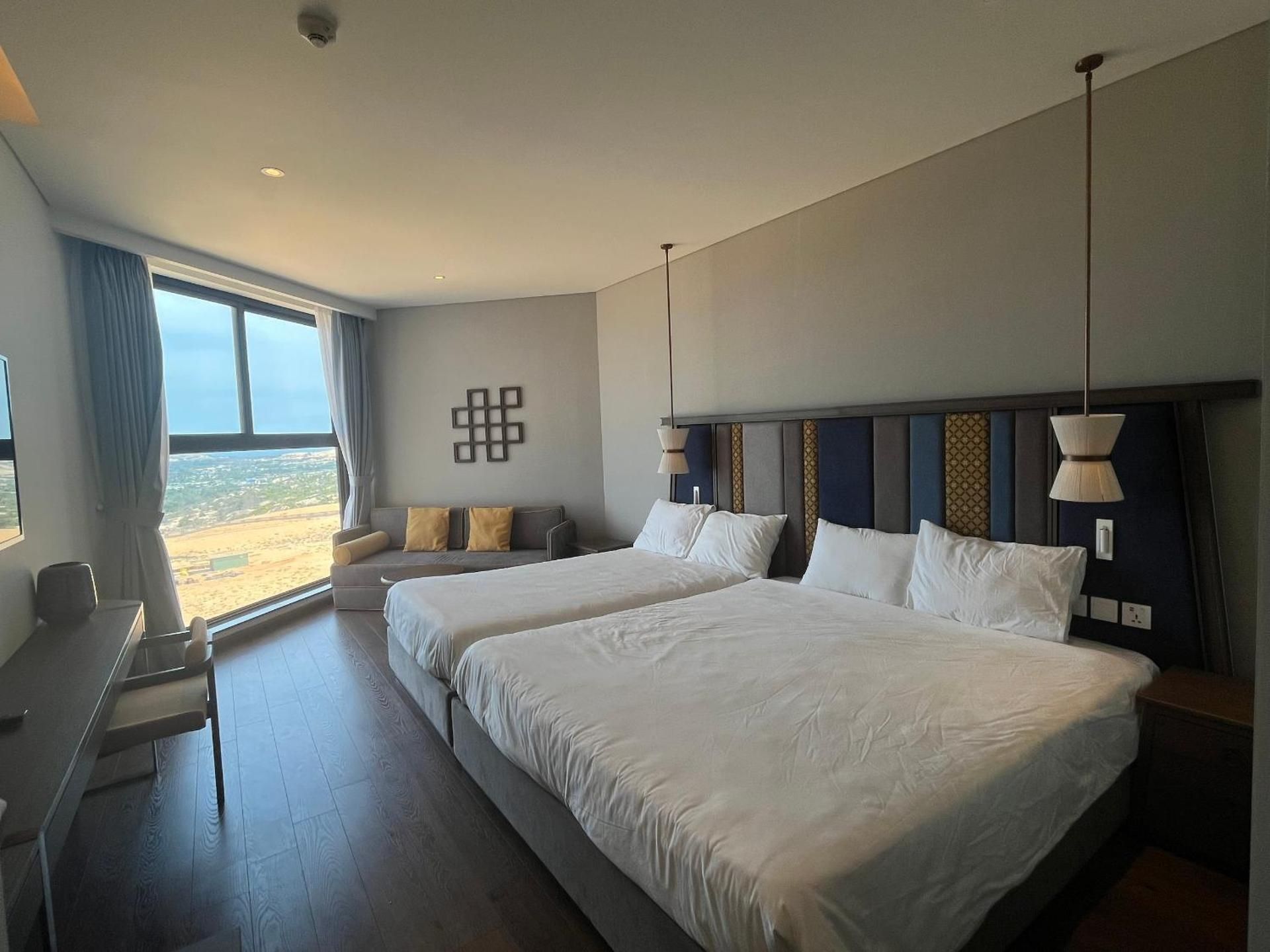 Studio Apartment with King Bed