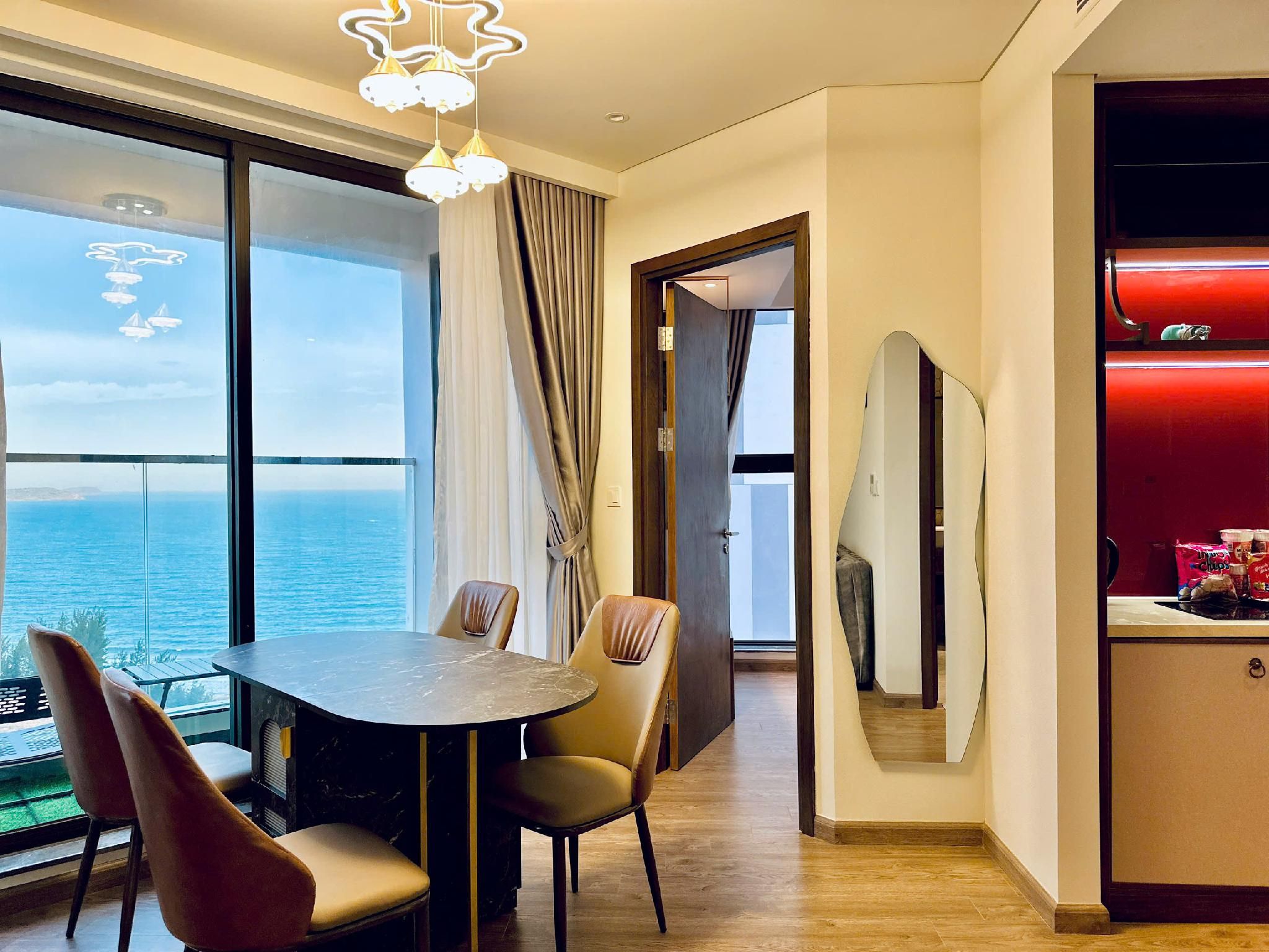 Family Sea View