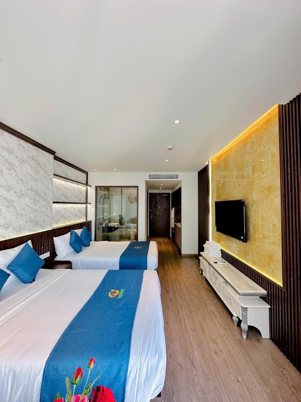 Triple Deluxe Room