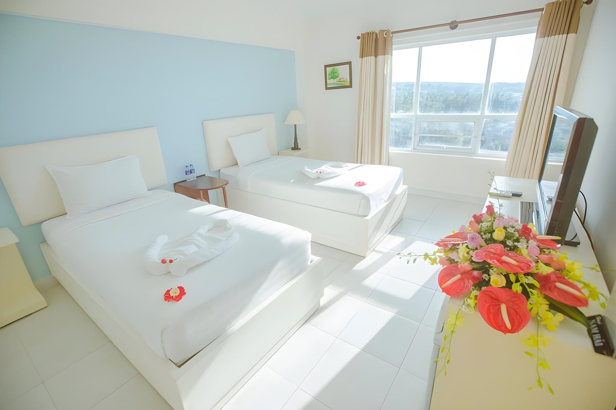 Triple Room with Sea View