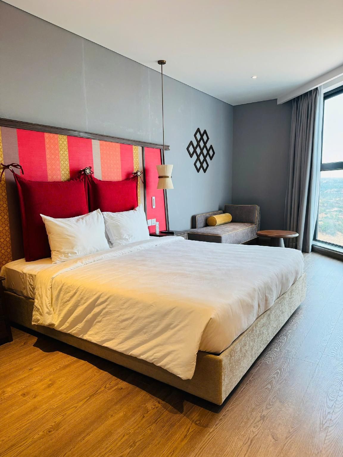 1-Bedroom Partial Ocean View Apartment