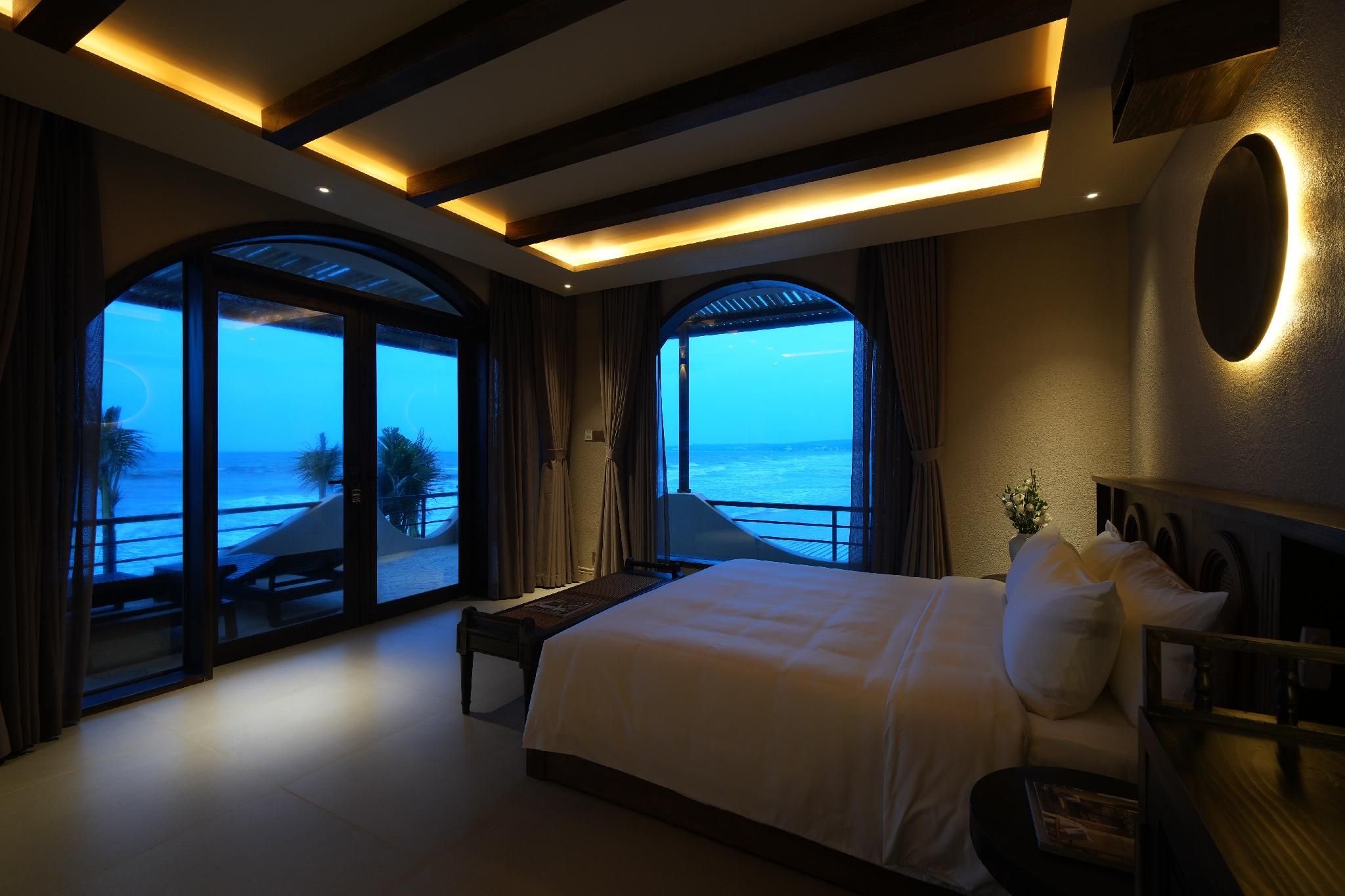 Luxury Sea View Guest Room