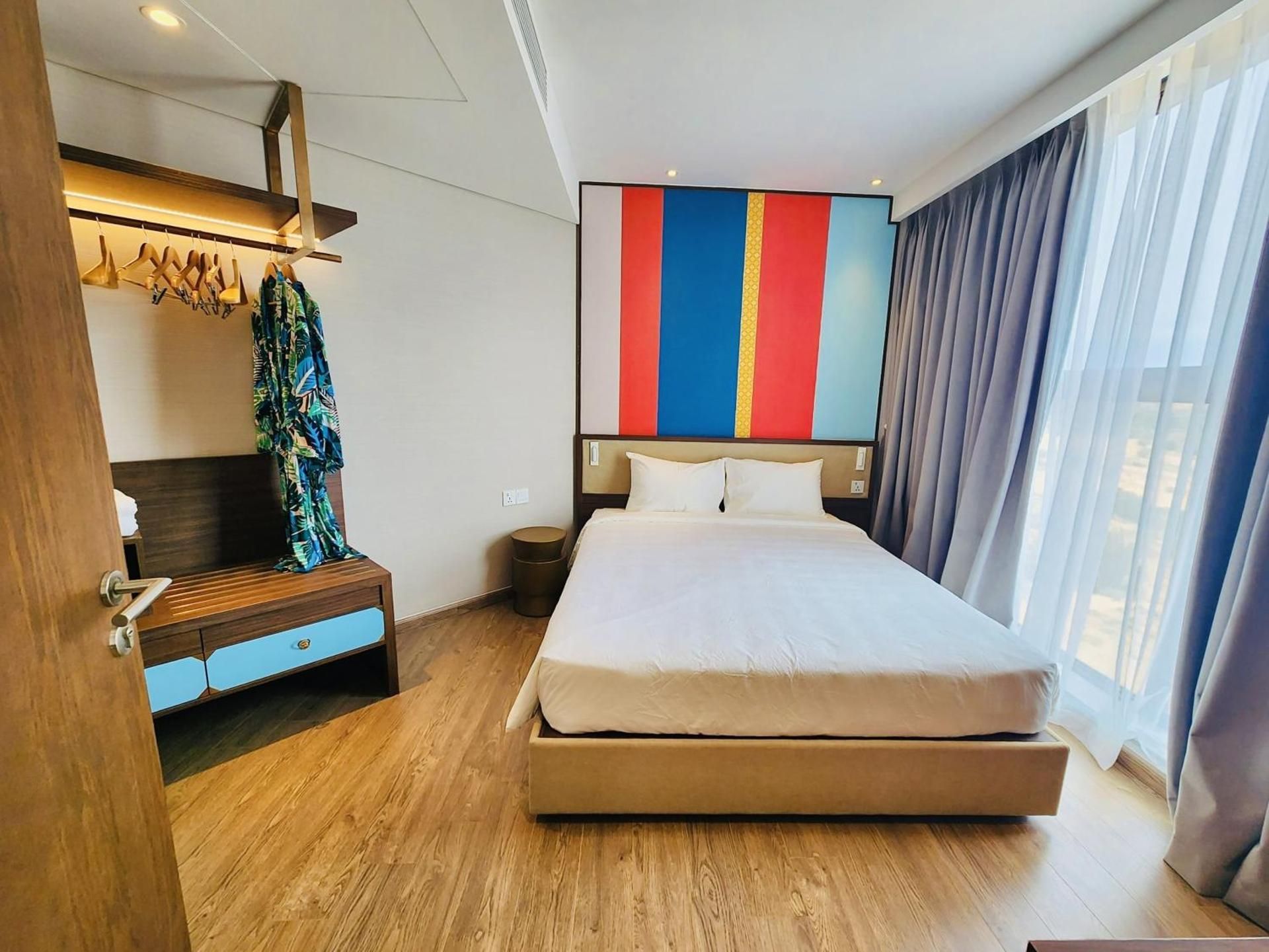 2 Bedroom