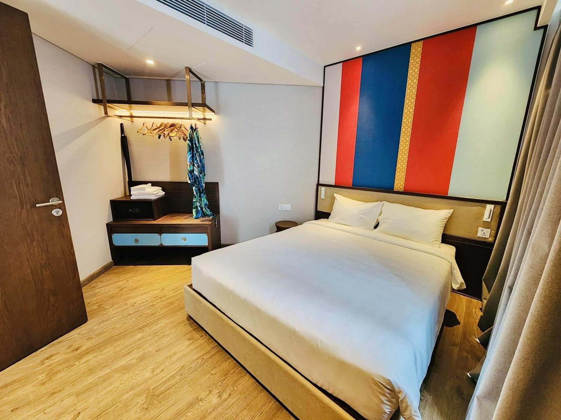 2 Bedroom