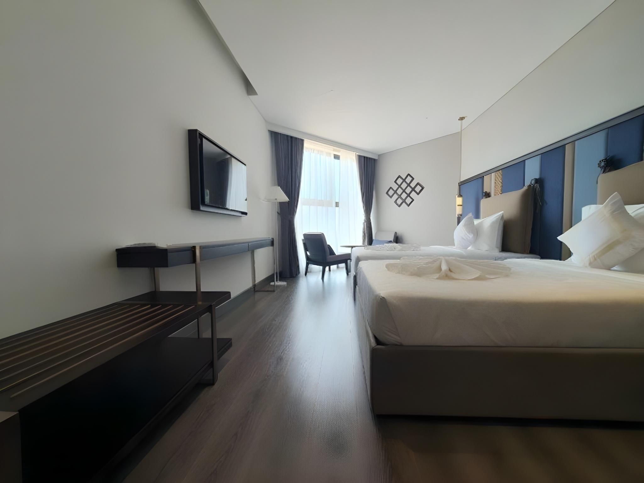Executive Deluxe Twin Room - Non-Smoking