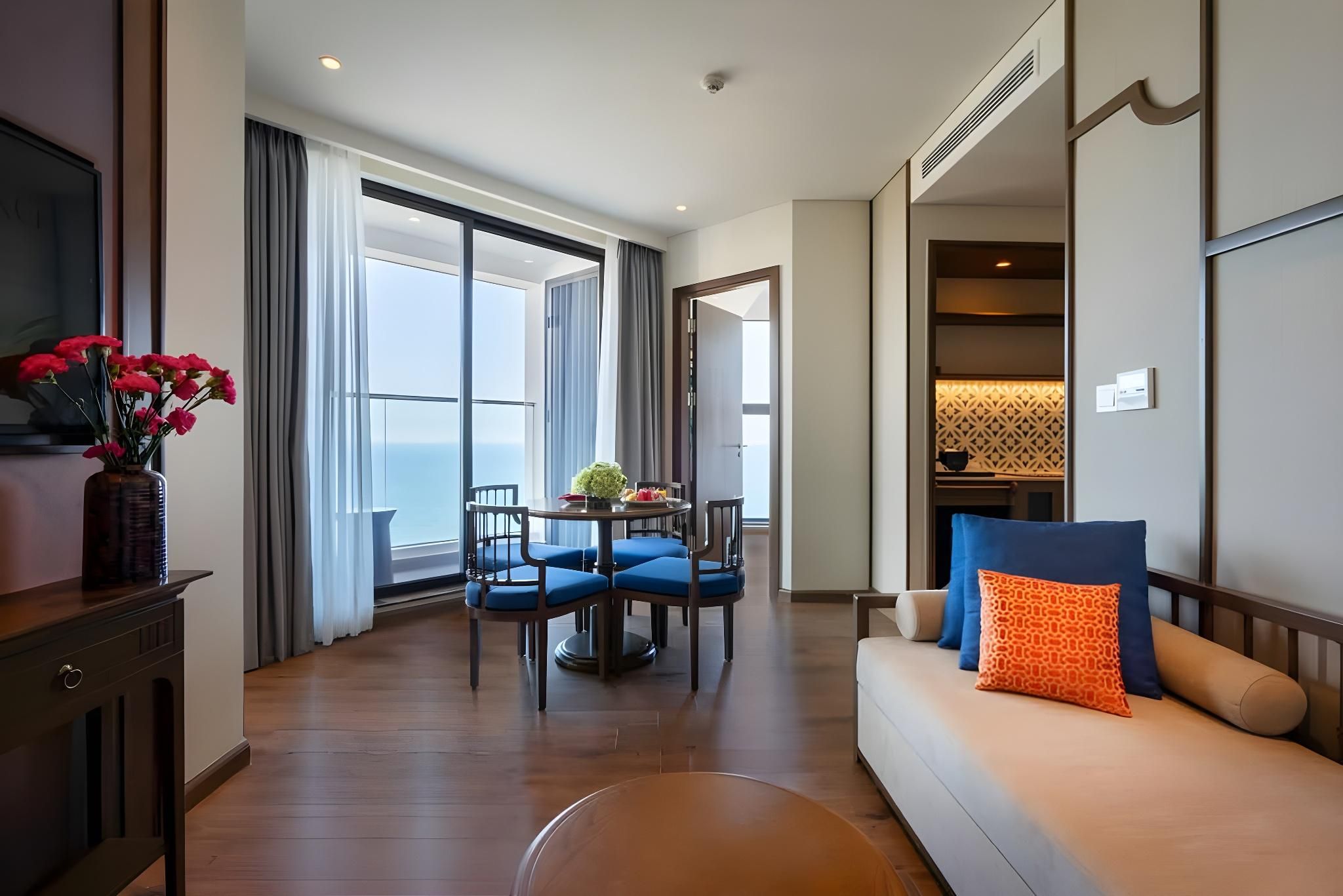 2-Bedroom Suite with Pool and without Roof Terrace