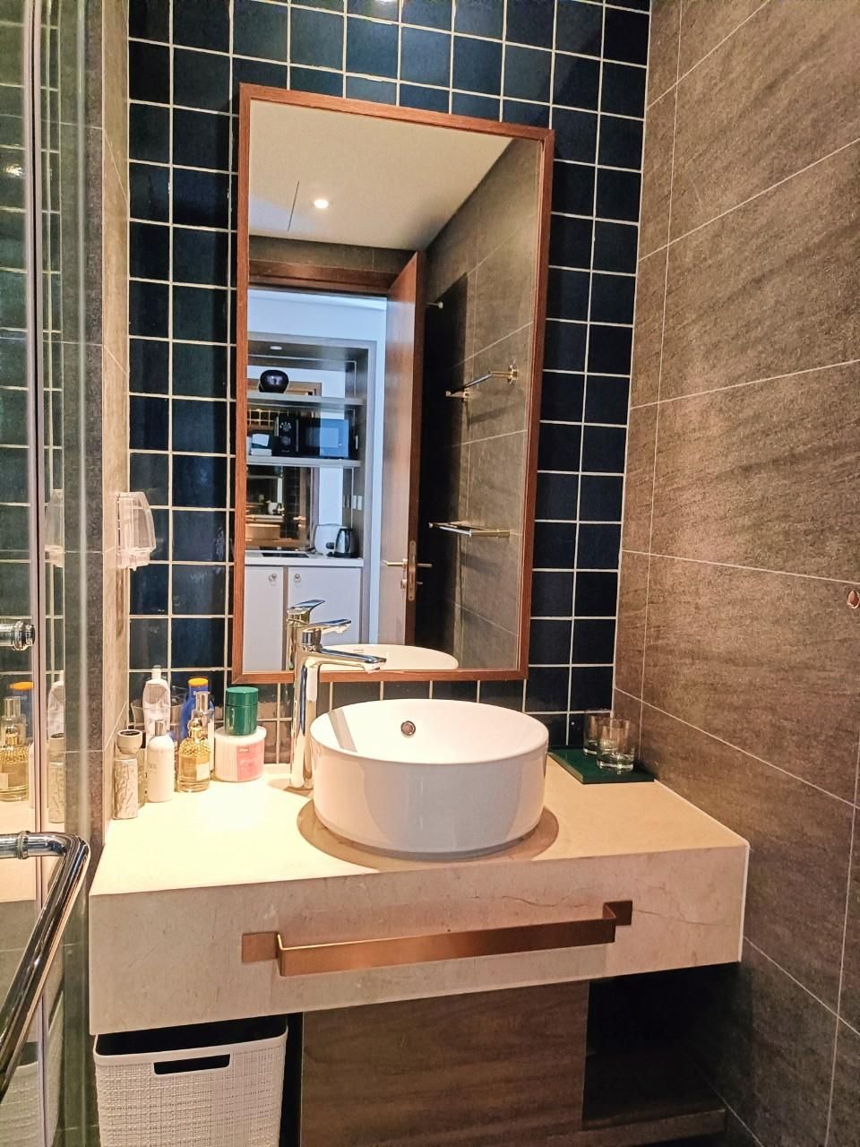 Apec Nirvana Peace Mui Ne Family Suite with Sofa 2