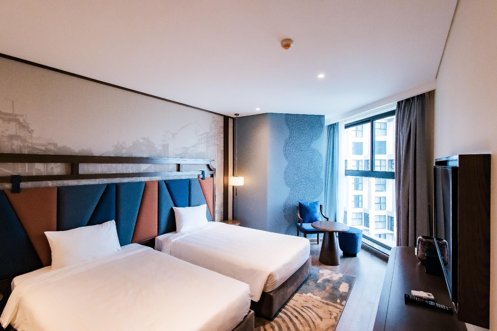 Executive Superior Twin Room - Non-Smoking