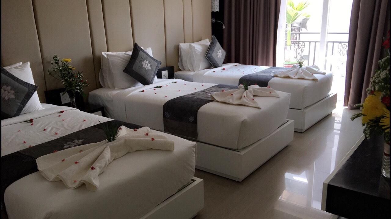 Deluxe Triple Room