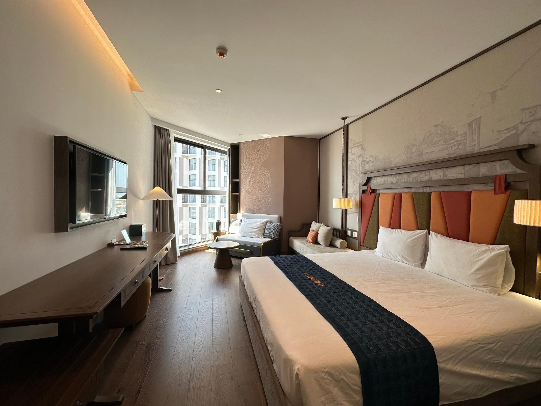Superior King Room  (with Sofa bed from 3 Adults)- Non-Smoking