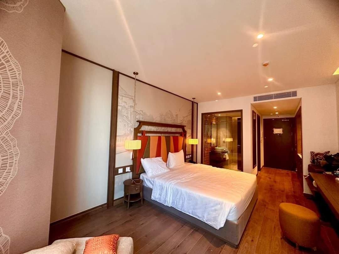 Superior King Room  (with Sofa bed from 3 Adults)- Non-Smoking