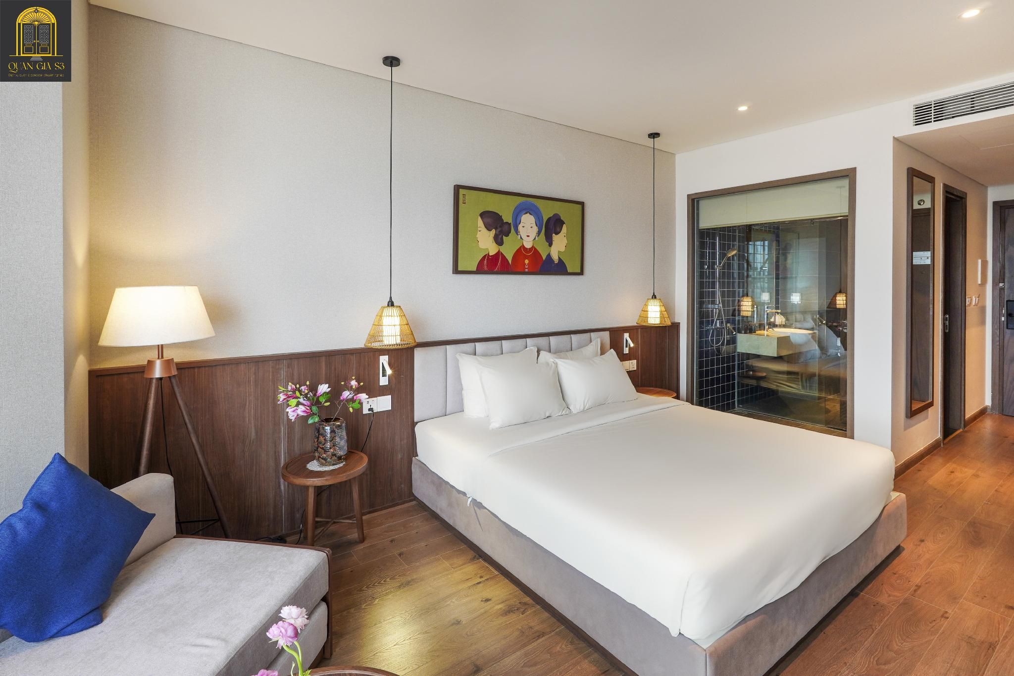 Junior Suite with Garden or Pool View