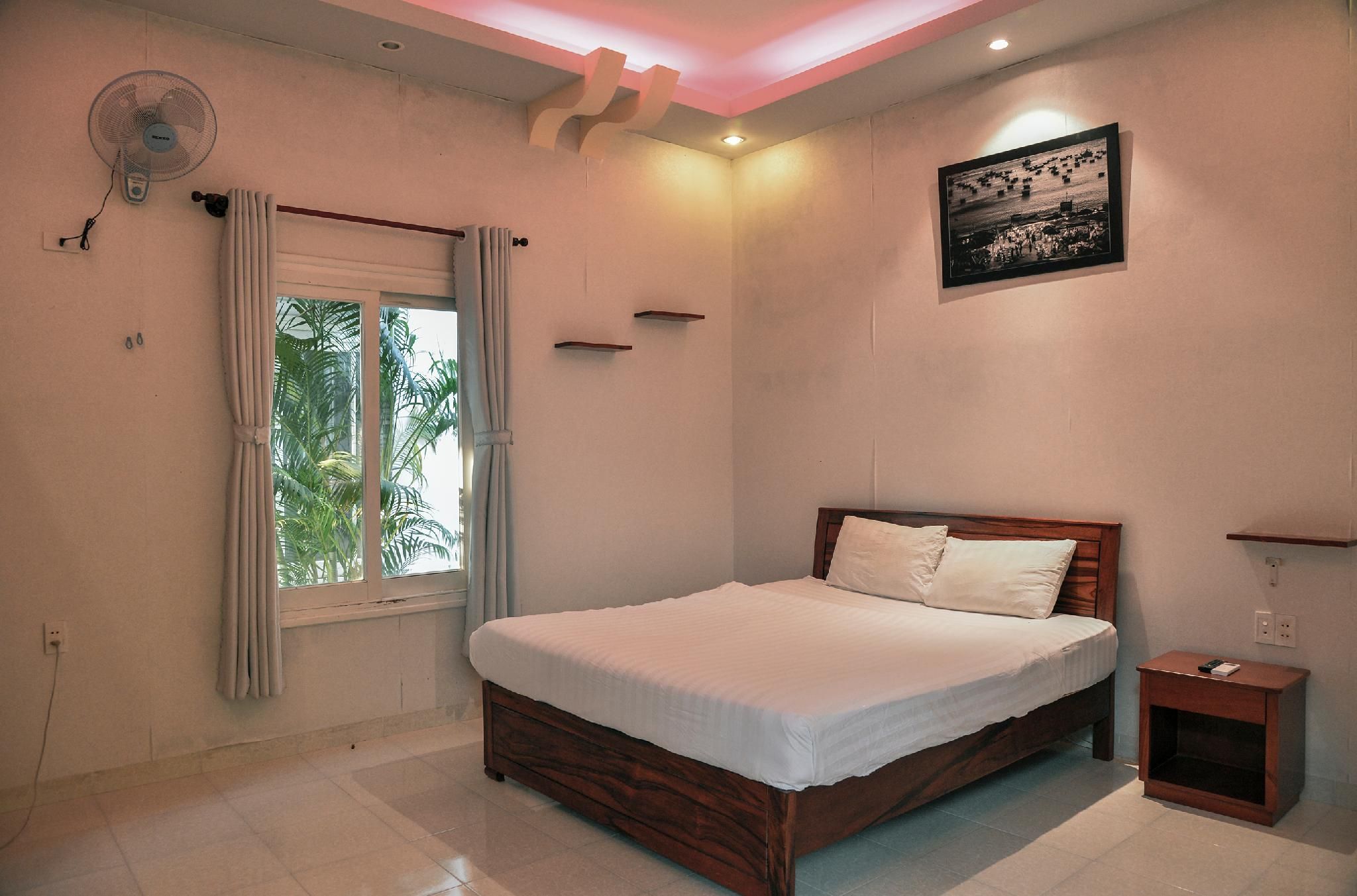 Deluxe Double Garden View