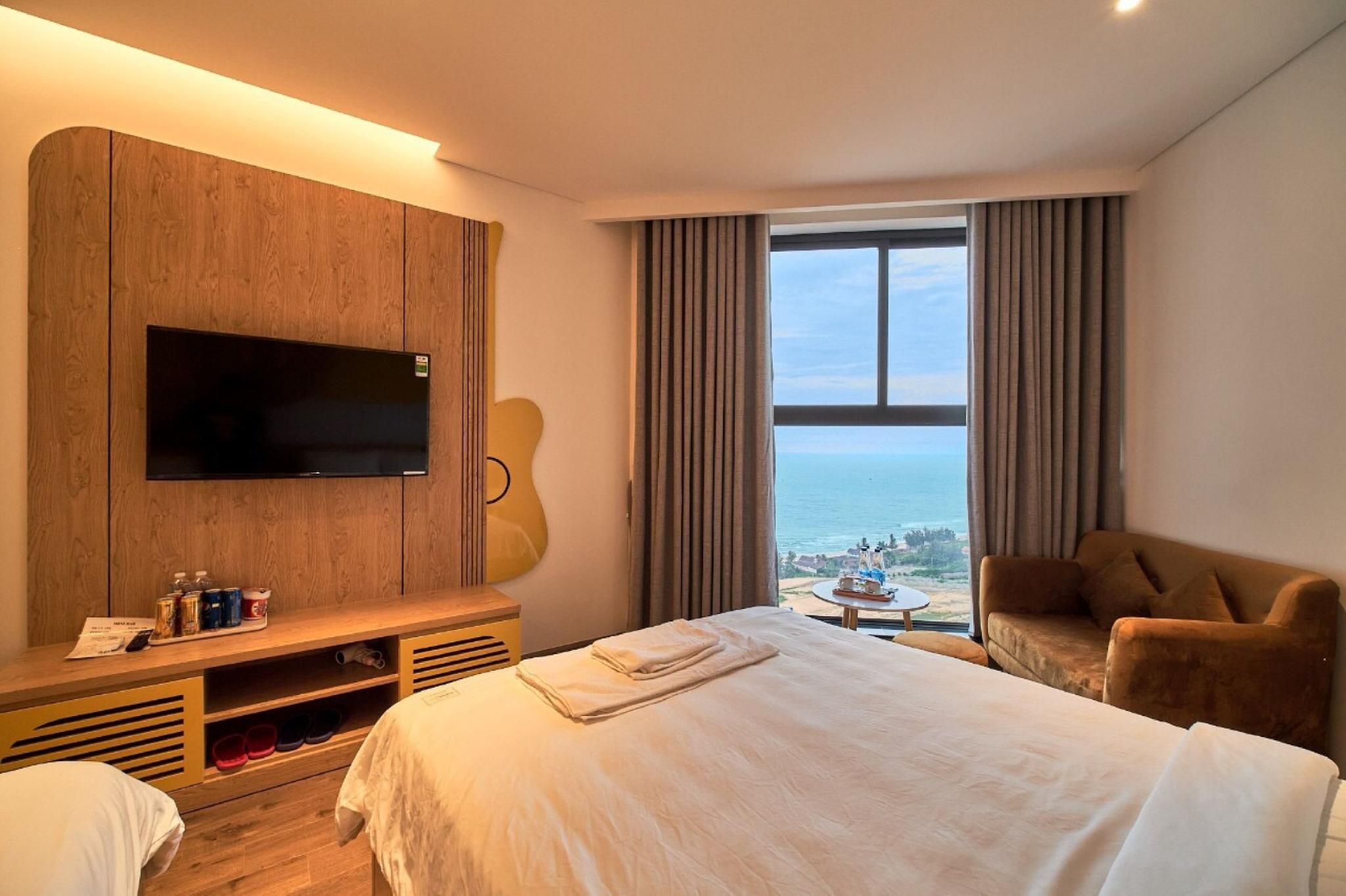 Family Deluxe Sea View