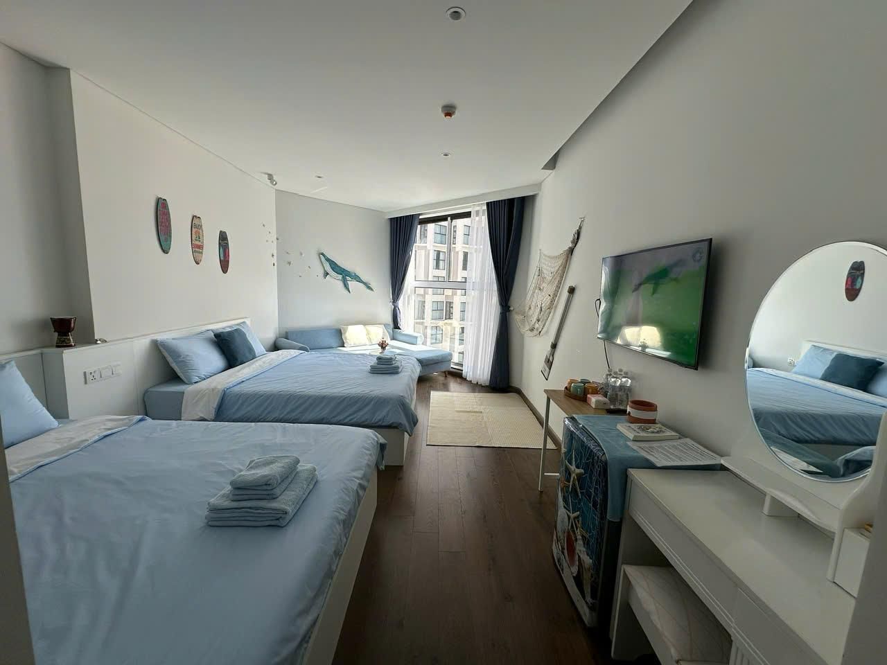 Family Room Side Sea View