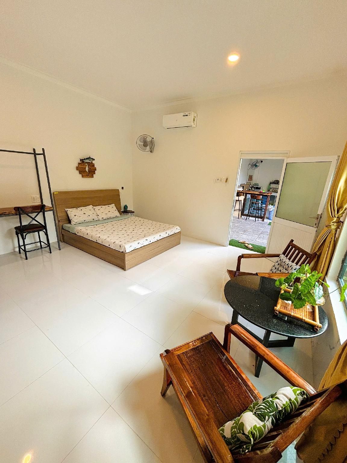 Double Room 6