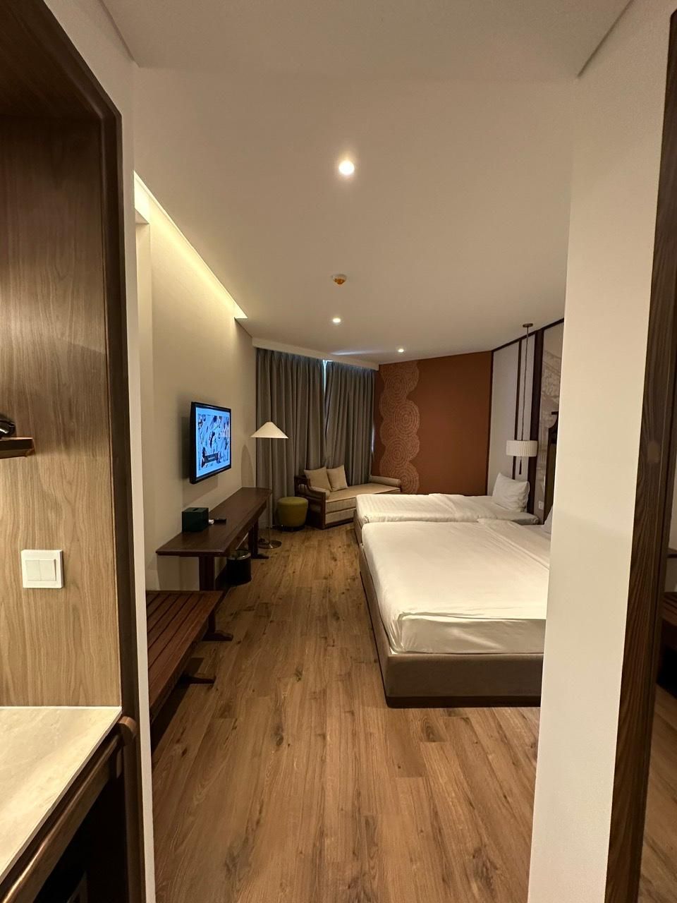 Executive - 2 Beds, Corner Room