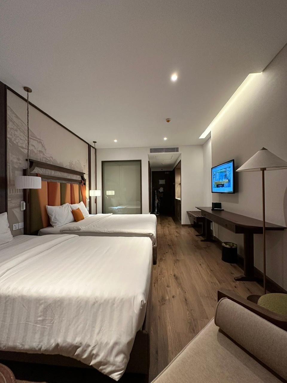 Executive - 2 Beds, Corner Room