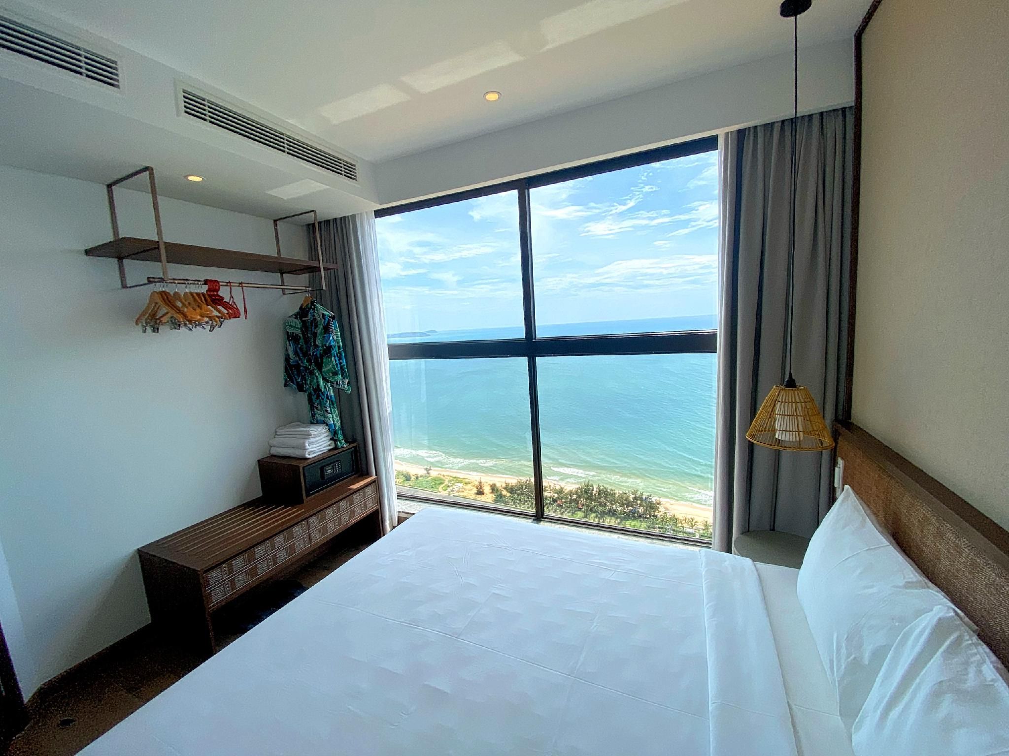 Segara 2-Bedroom Ocean View Room