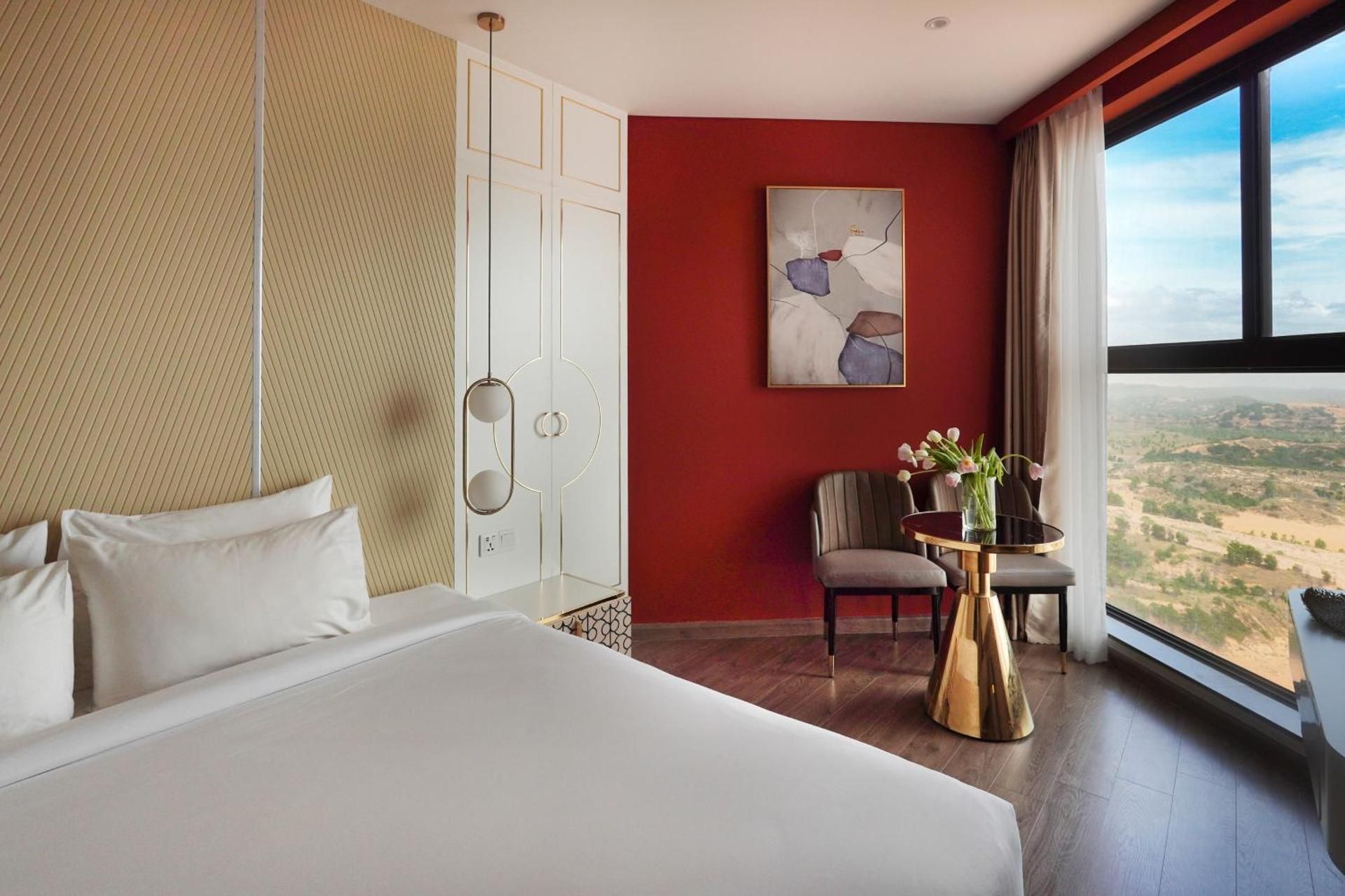 Superior Studio