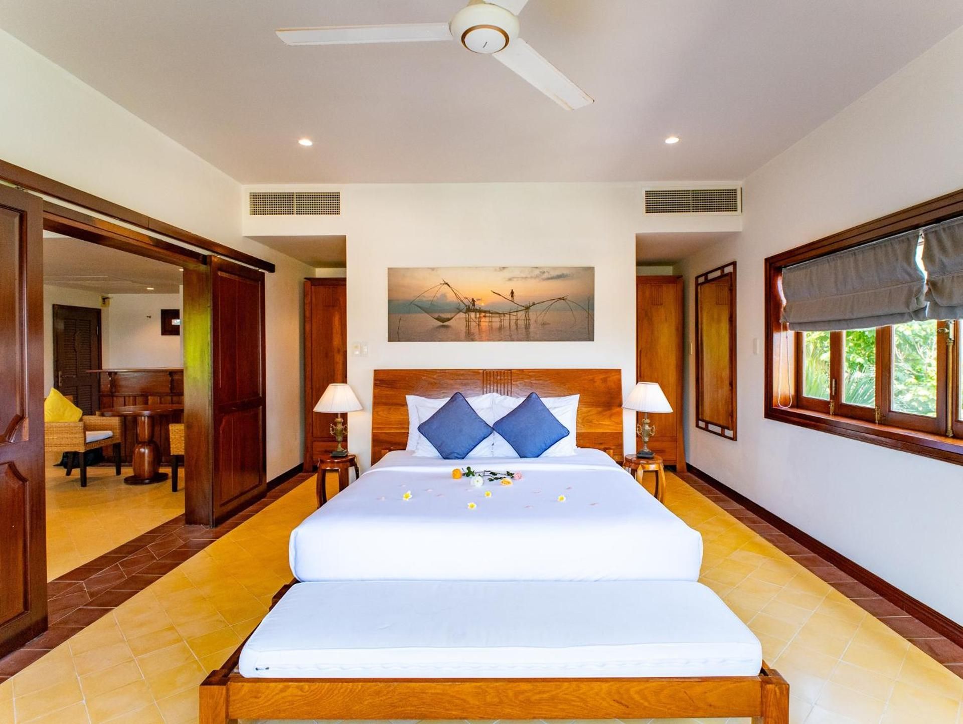 Seaview Suite