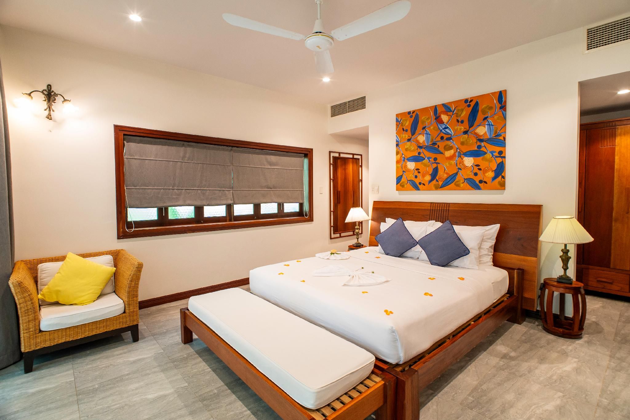 Garden View Suite