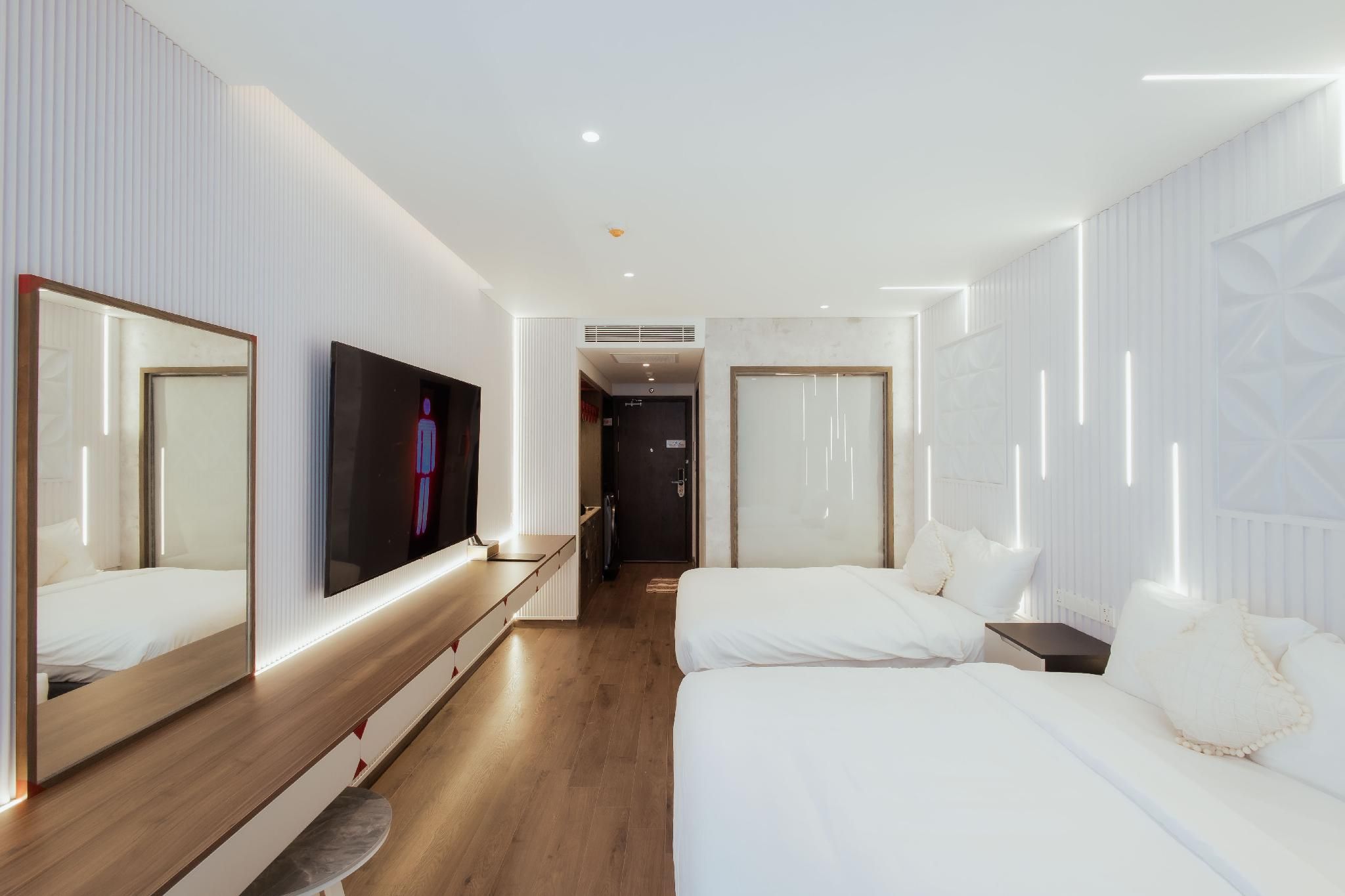 Suite - 2 Beds 1 Extra with Kitchen and Washing Machine