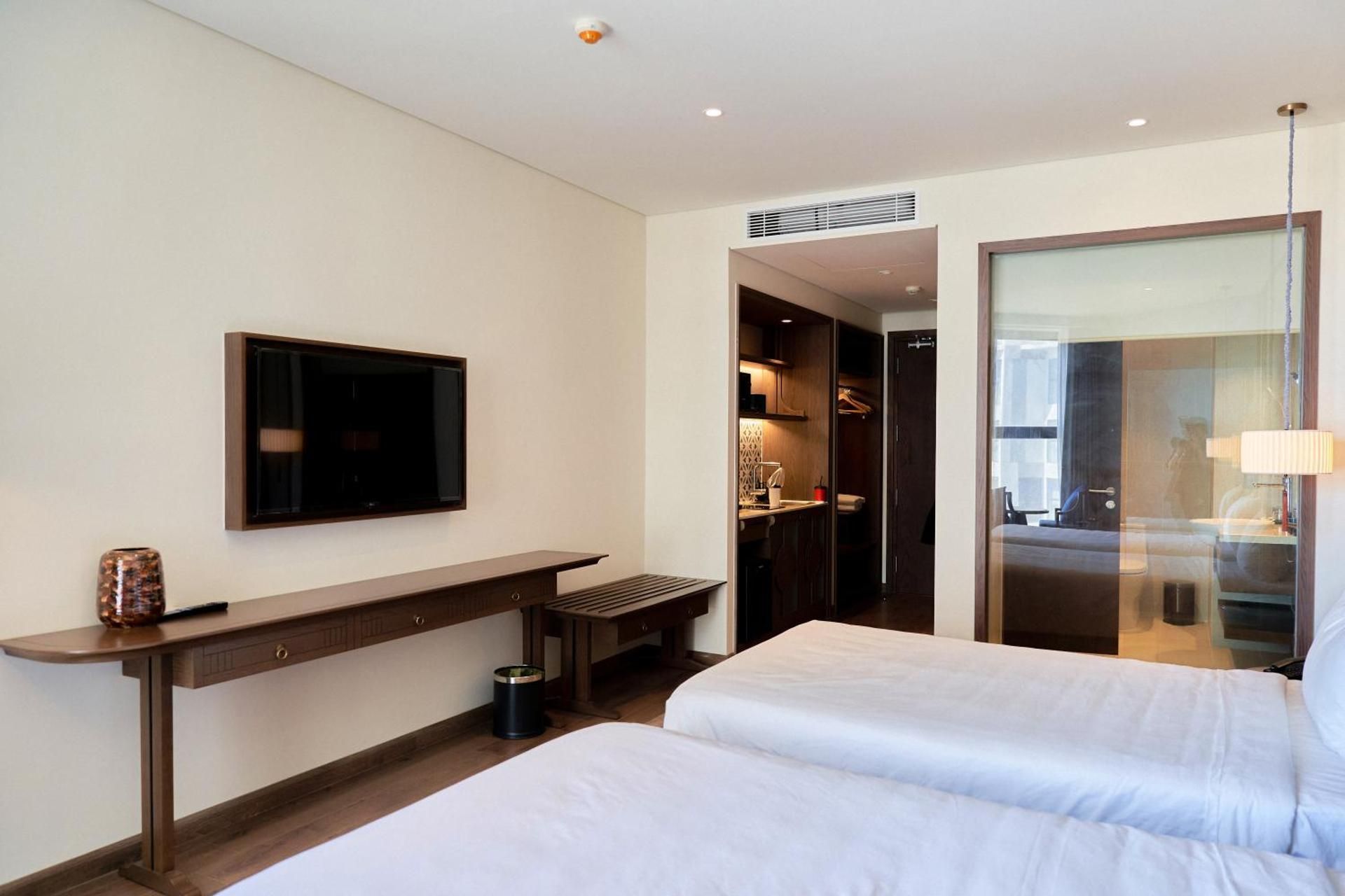 Deluxe Triple Sea View
