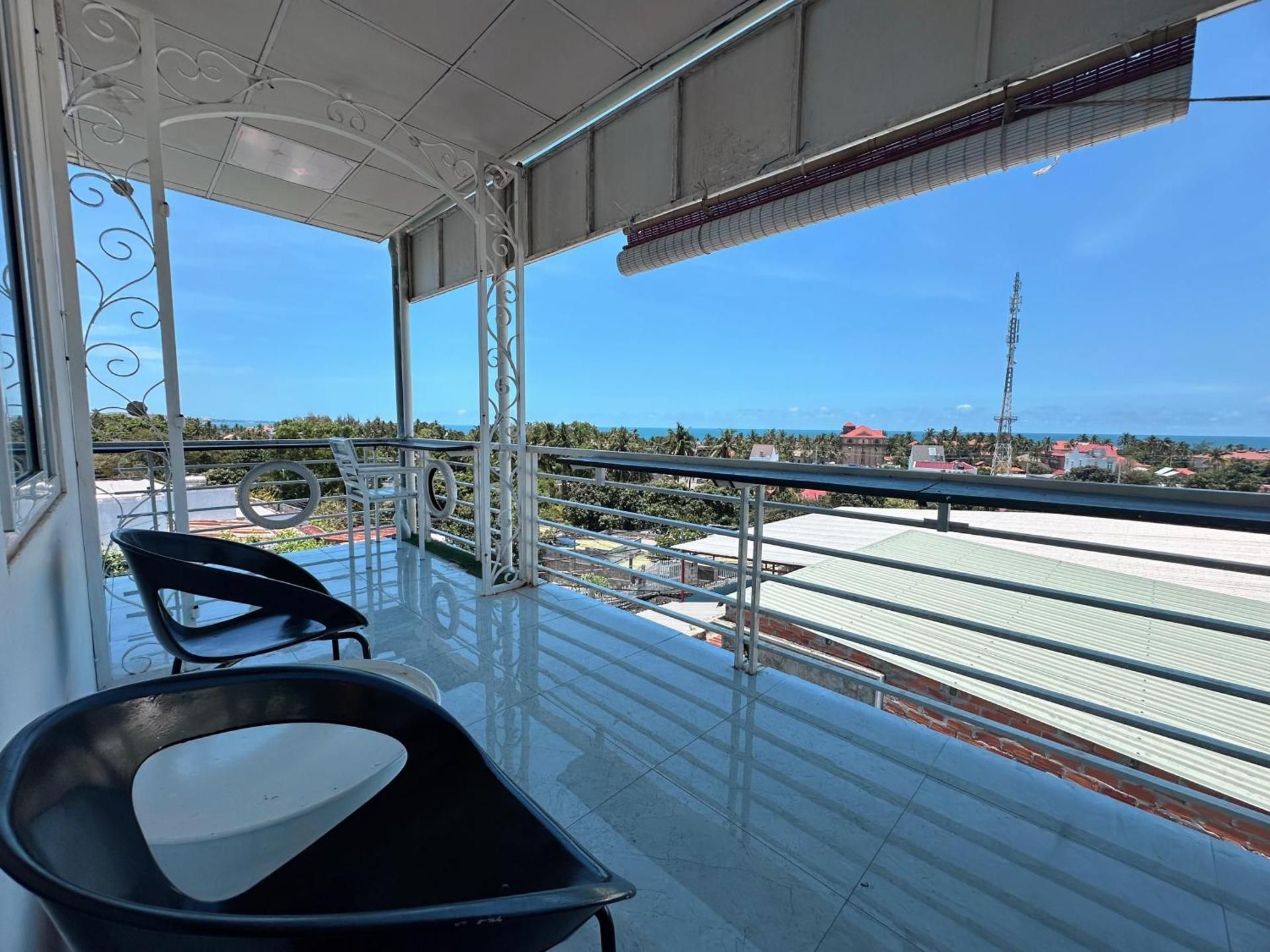 Quadruple Room with Sea View