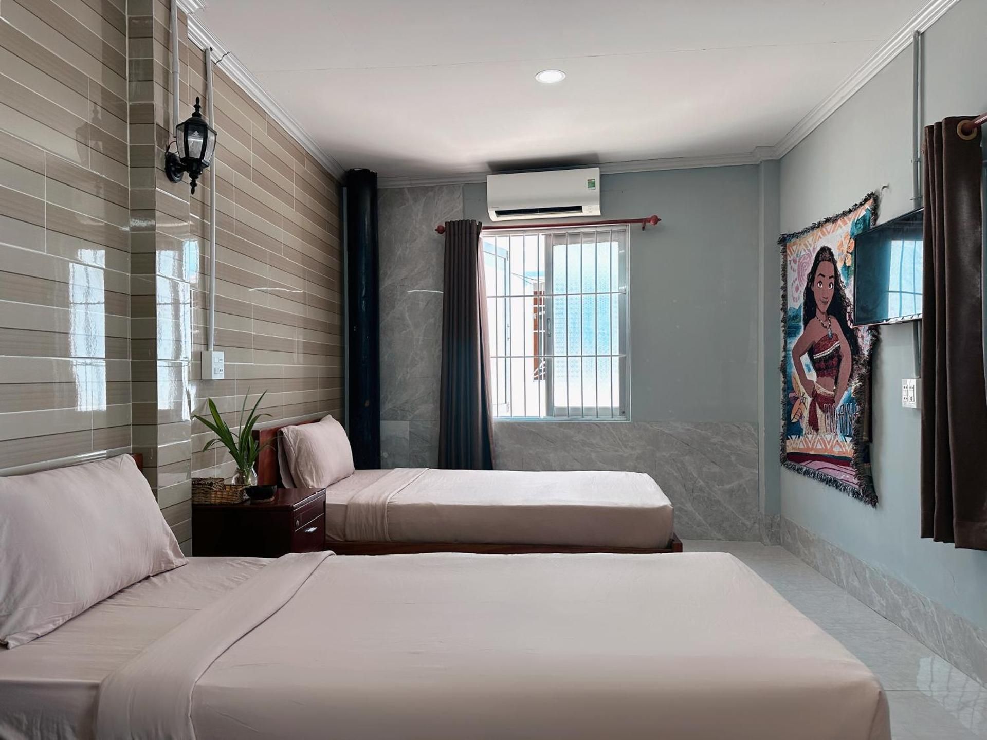 Twin Room with Bathroom