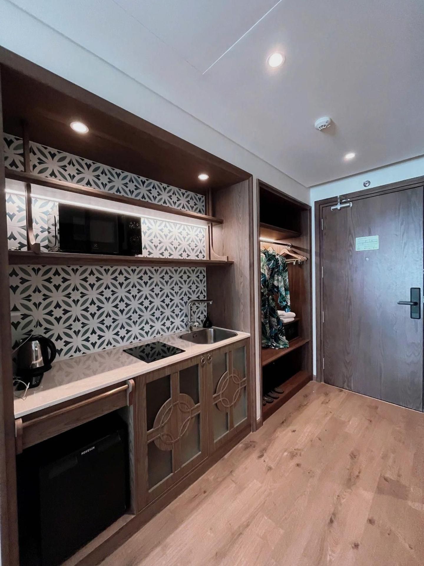 Double or Twin Room with Swimming Pool Access