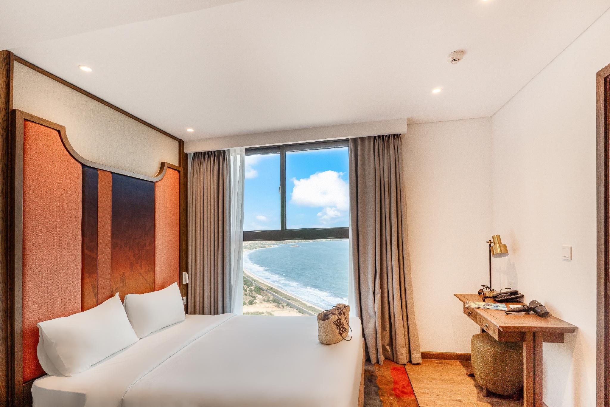 2-Bedroom Penthouse Suite with Private Pool