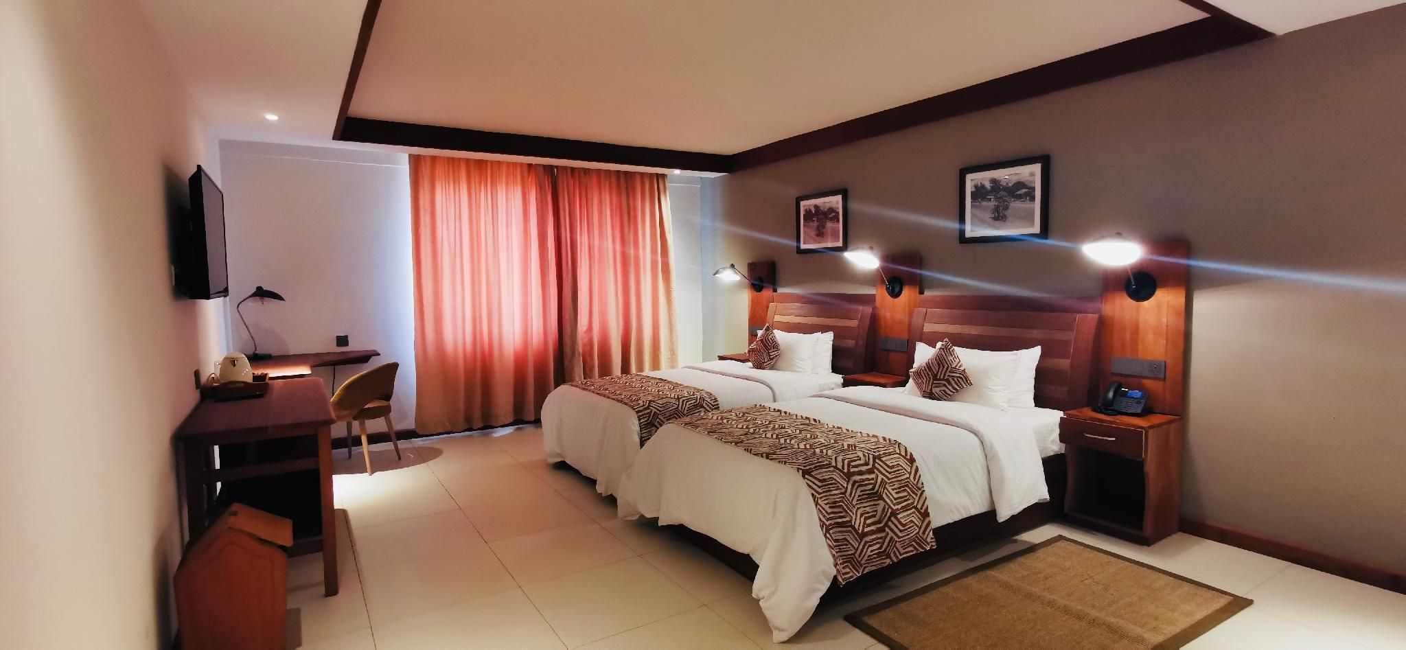 Deluxe Double City View