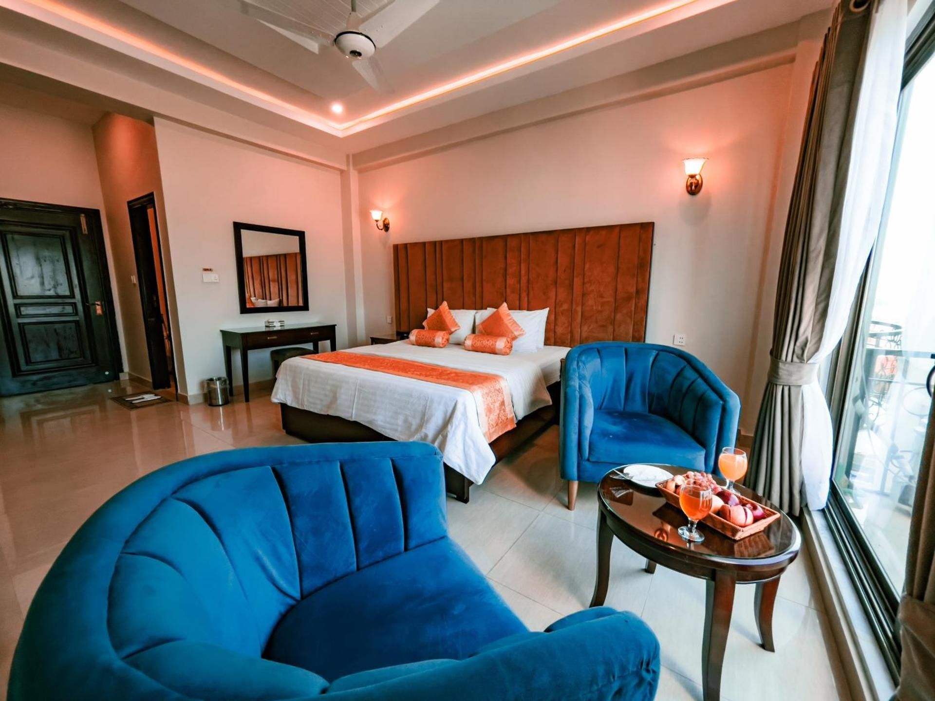 King Room with Balcony