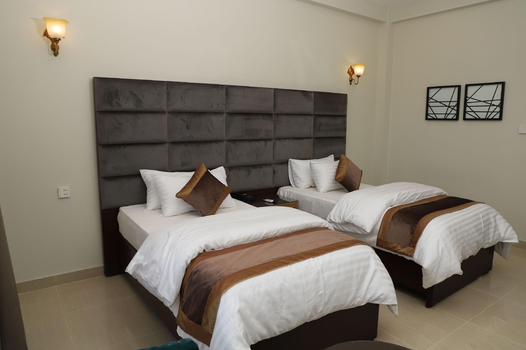 Deluxe Twin Room