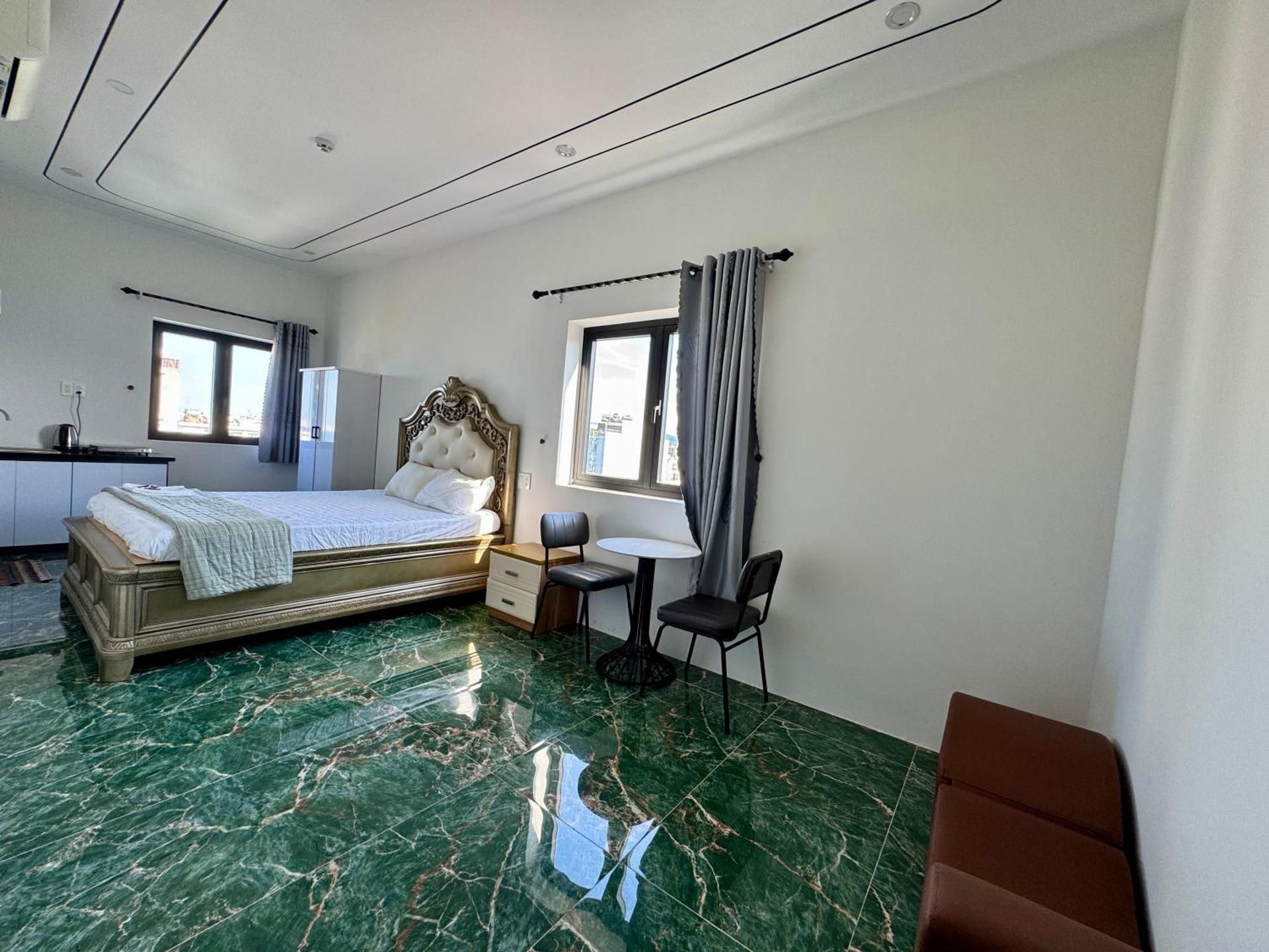 Apartment with Sea View