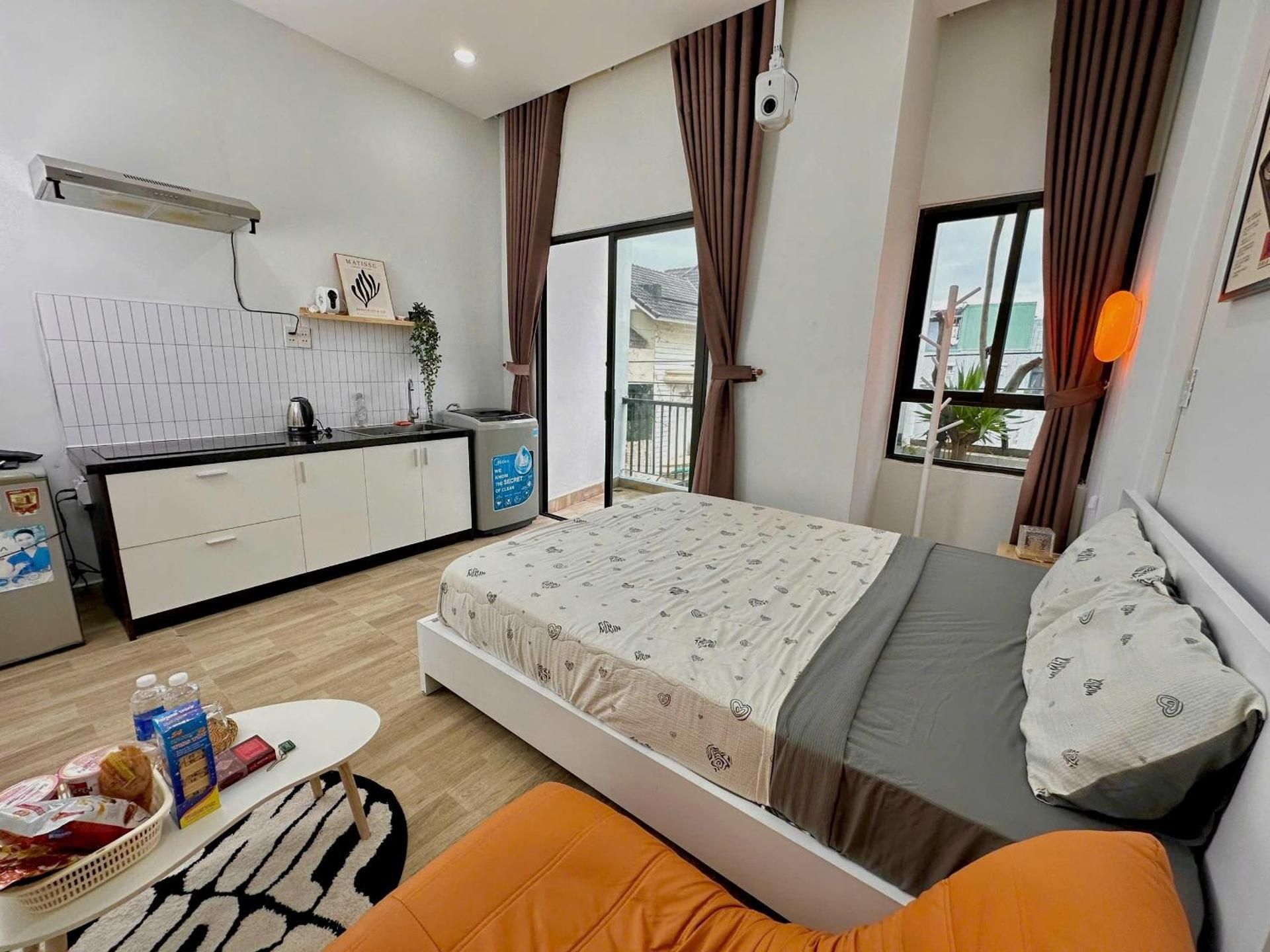 Studio with Balcony