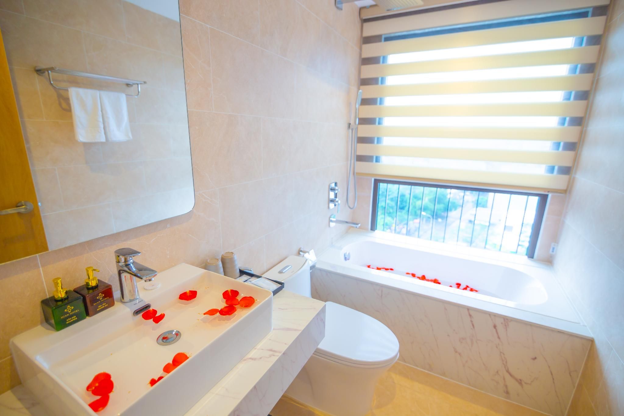 Connecting Suite Room