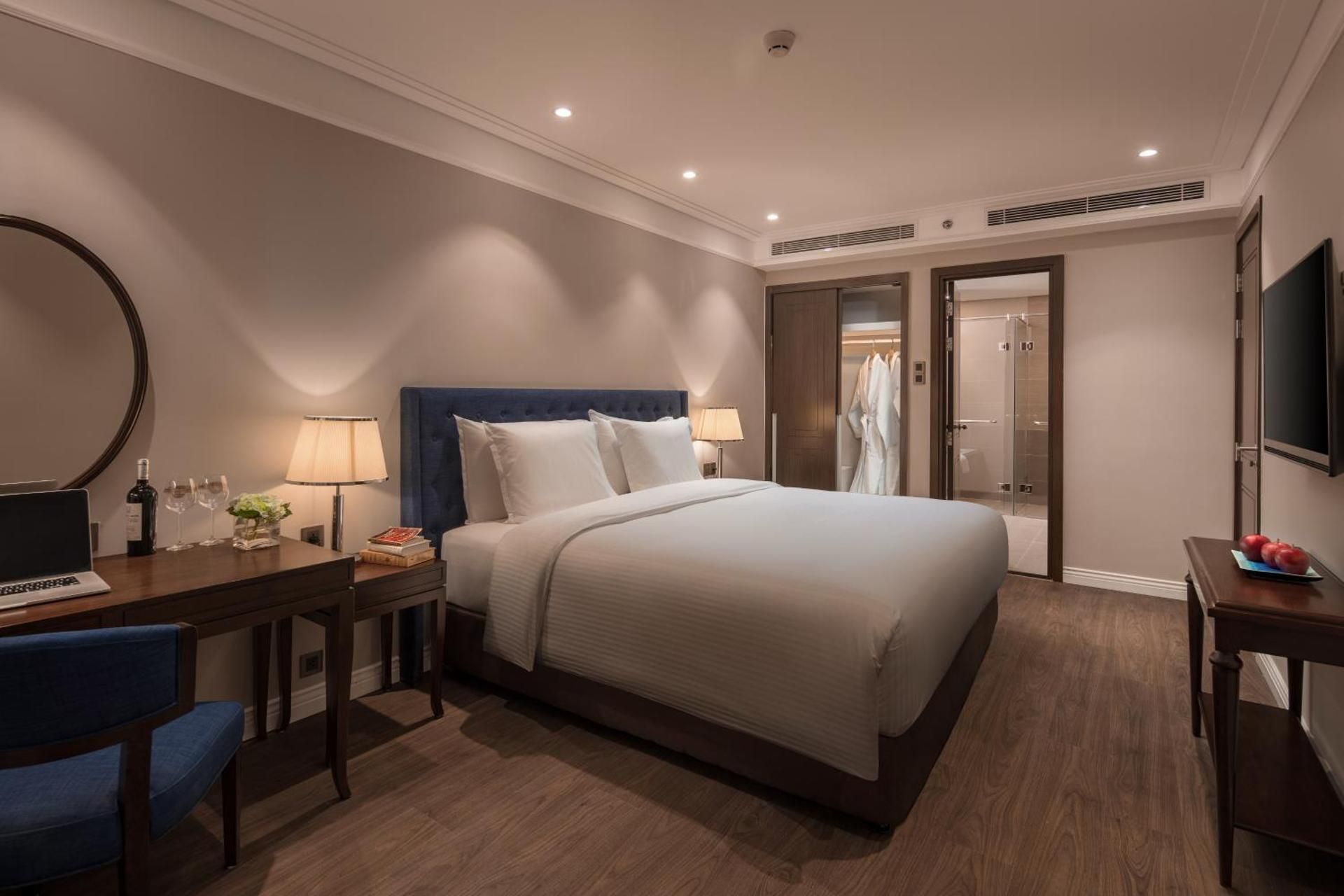 Double Room with Mountain View