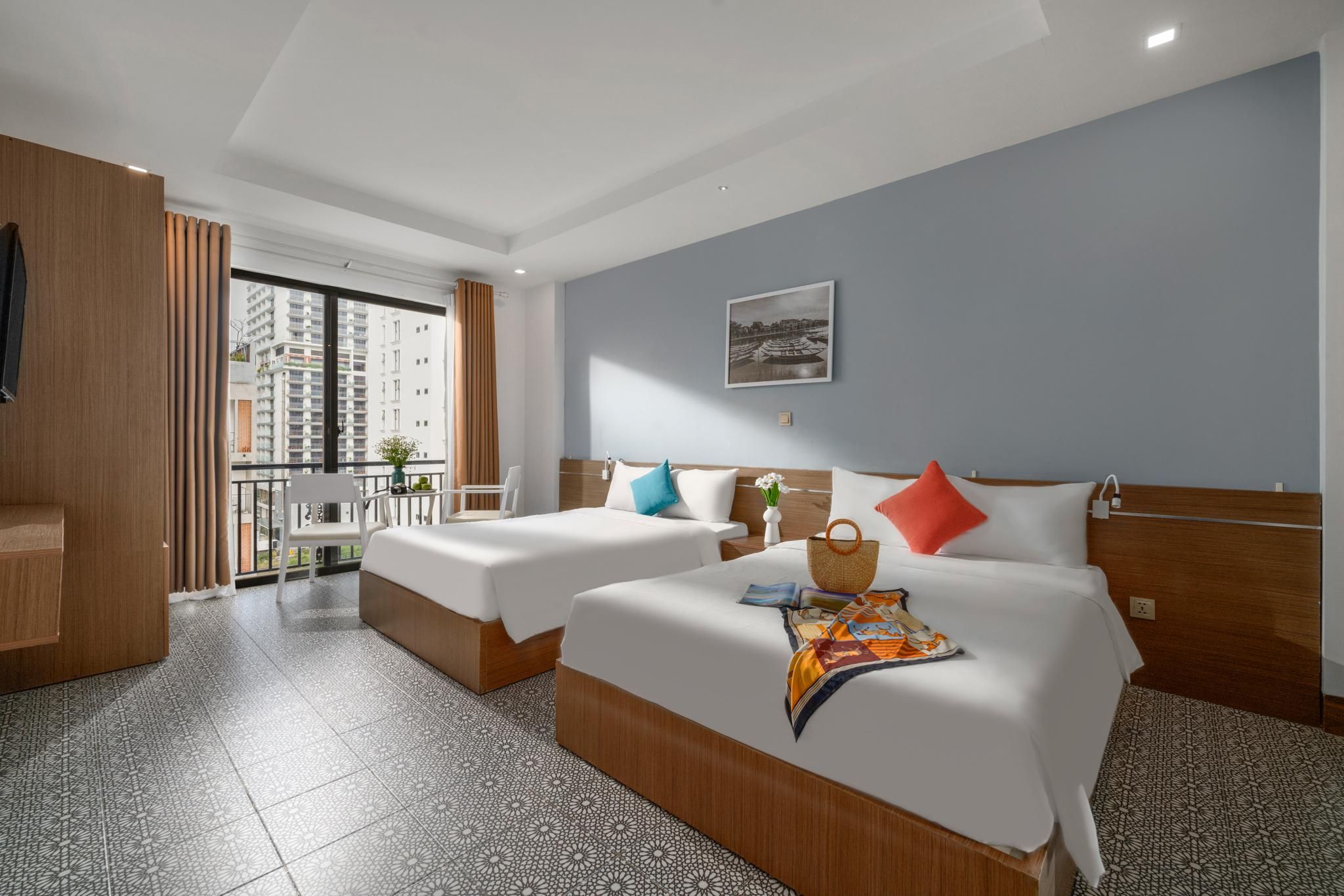 Danang Beach Hotel by RAON Deluxe Family Room