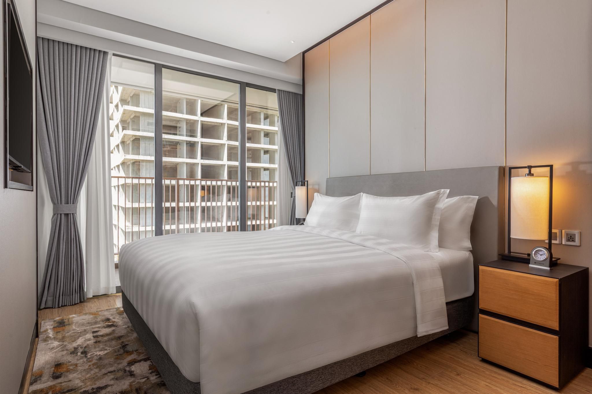 Wyndham Soleil Danang 1 Bedroom, Deluxe Family Suite, City View, 1 King Bed