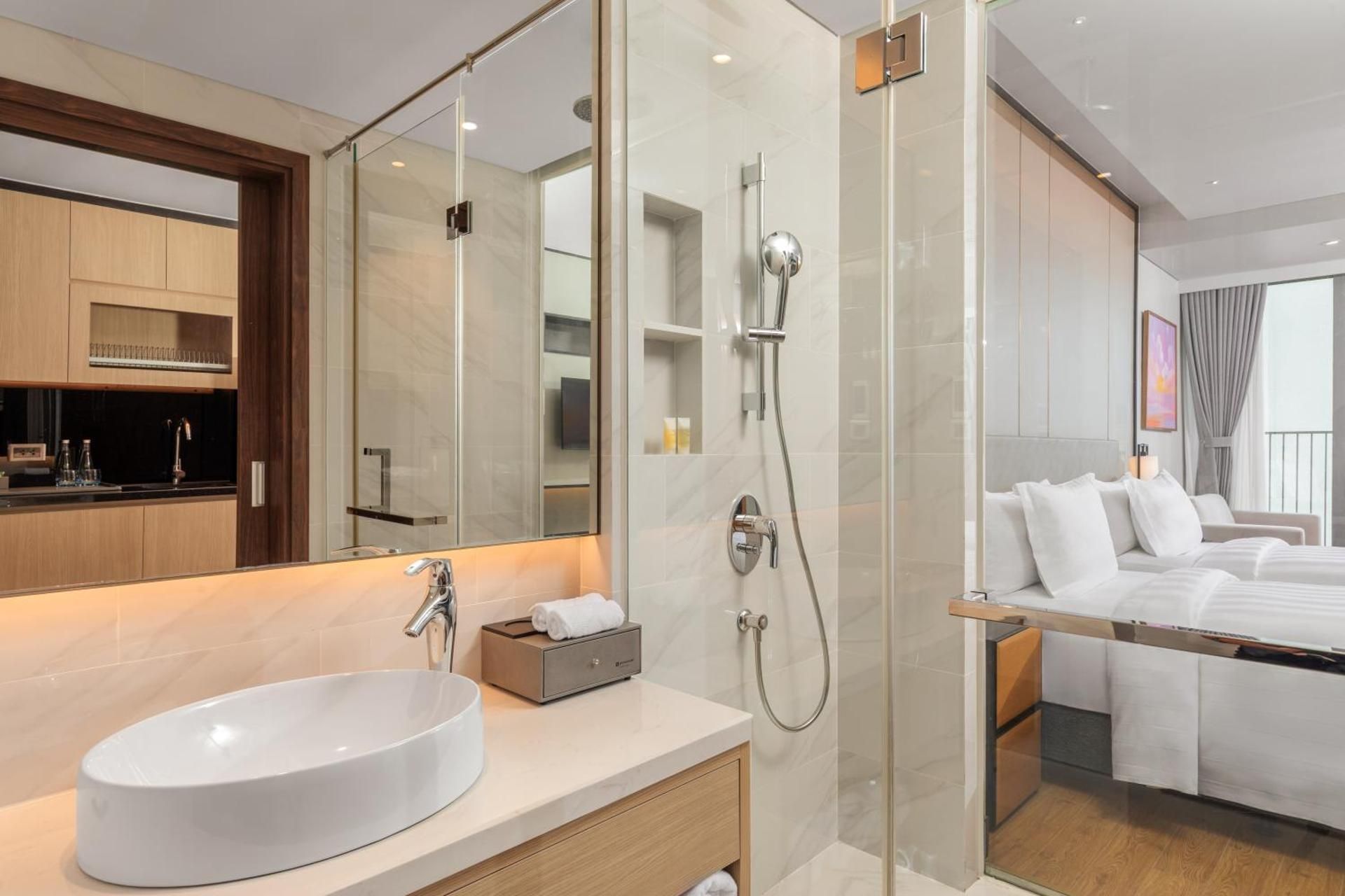Wyndham Soleil Danang Duplex 11, 3 Bedrooms, 3 King Beds 2
